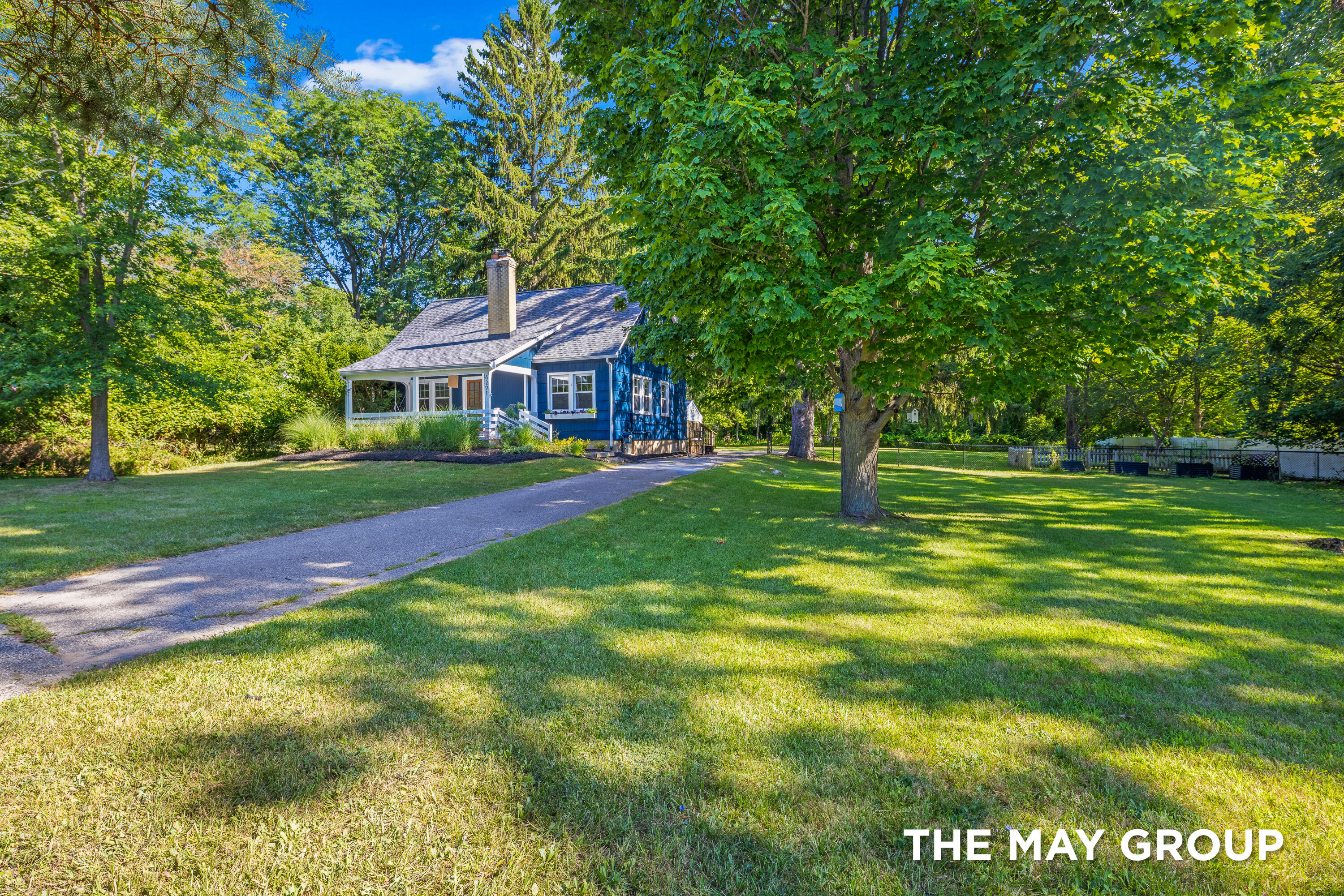 6291 Cascade Road SE Grand Rapids MI 49546