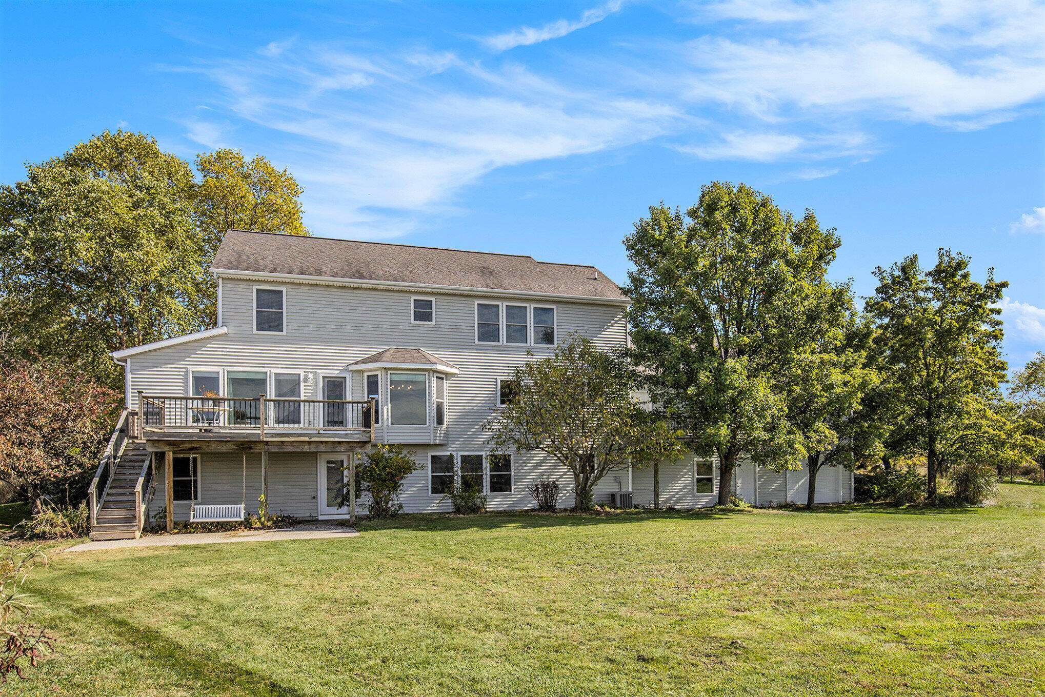 9975 Young Avenue NE Rockford MI 49341