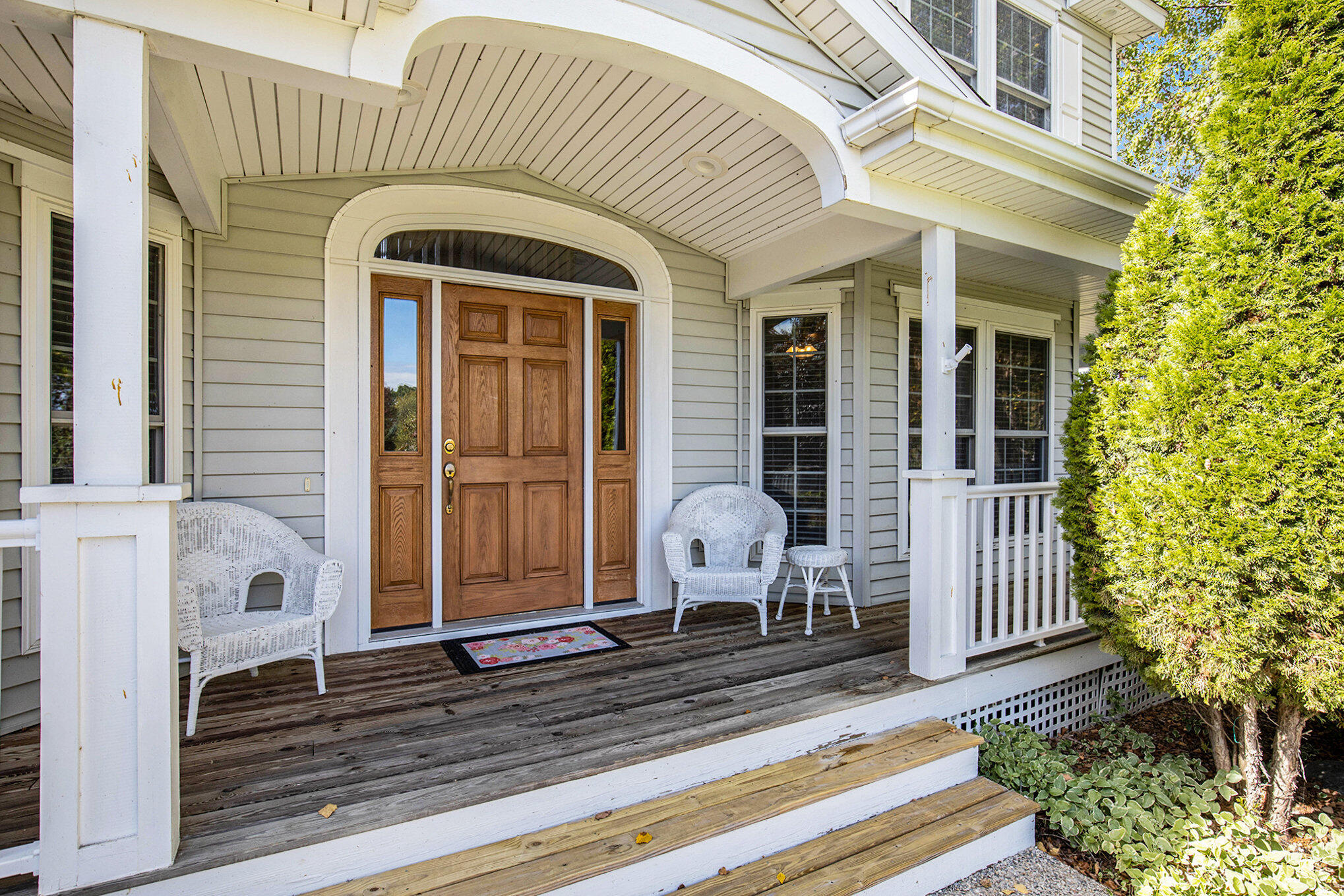 9975 Young Avenue NE Rockford MI 49341