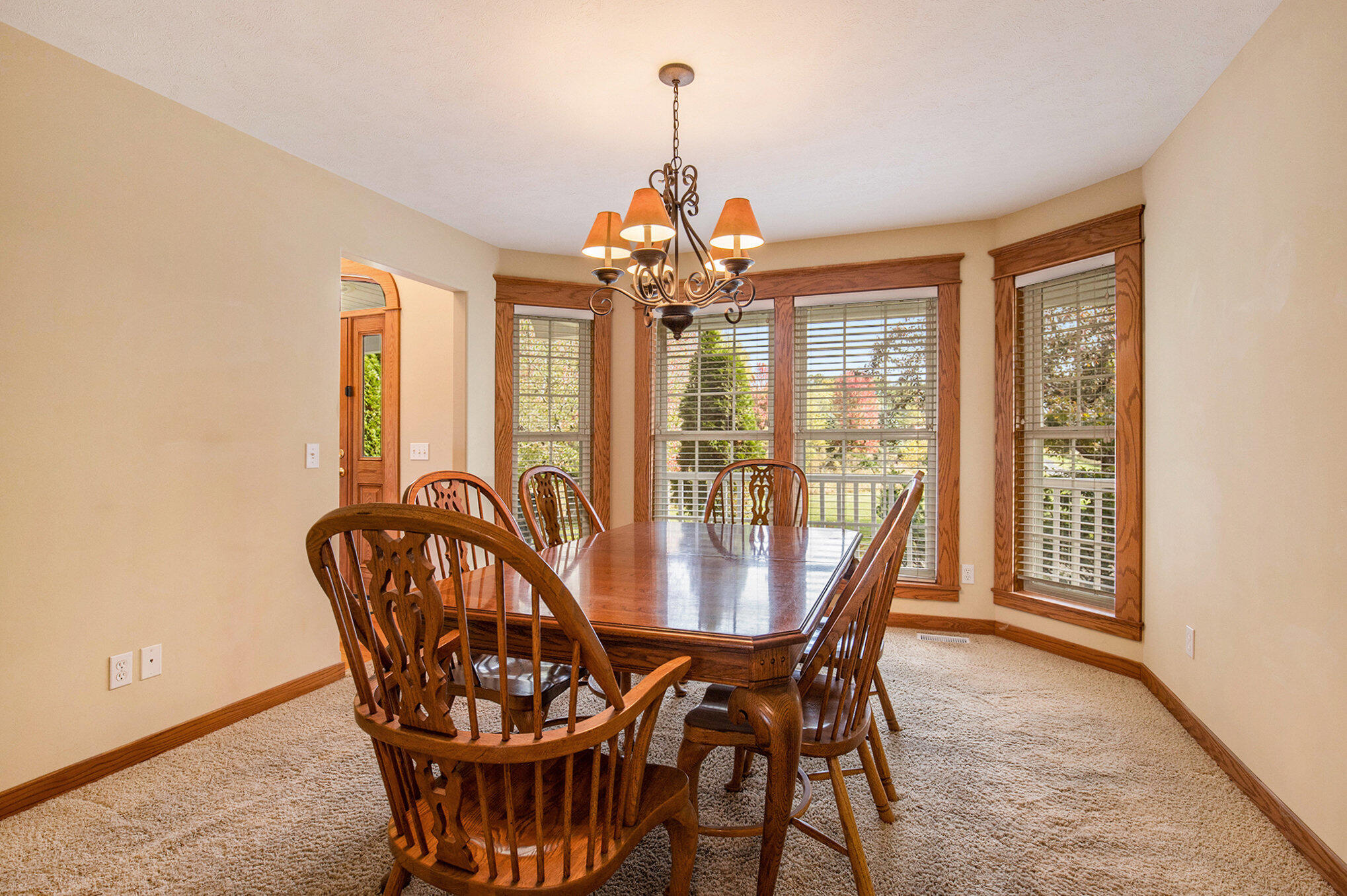 9975 Young Avenue NE Rockford MI 49341