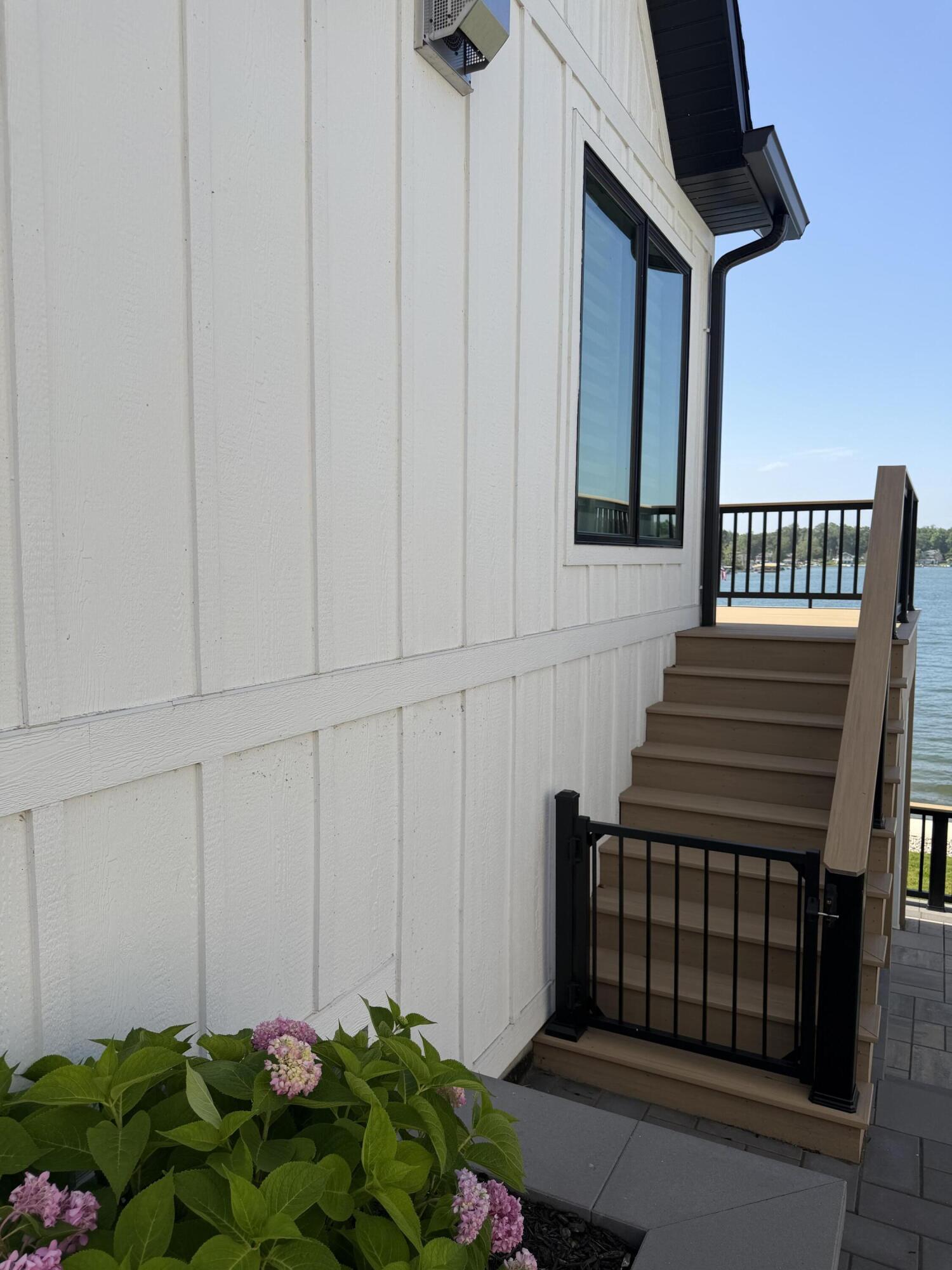 31218 Curran Beach Road Dowagiac MI 49047
