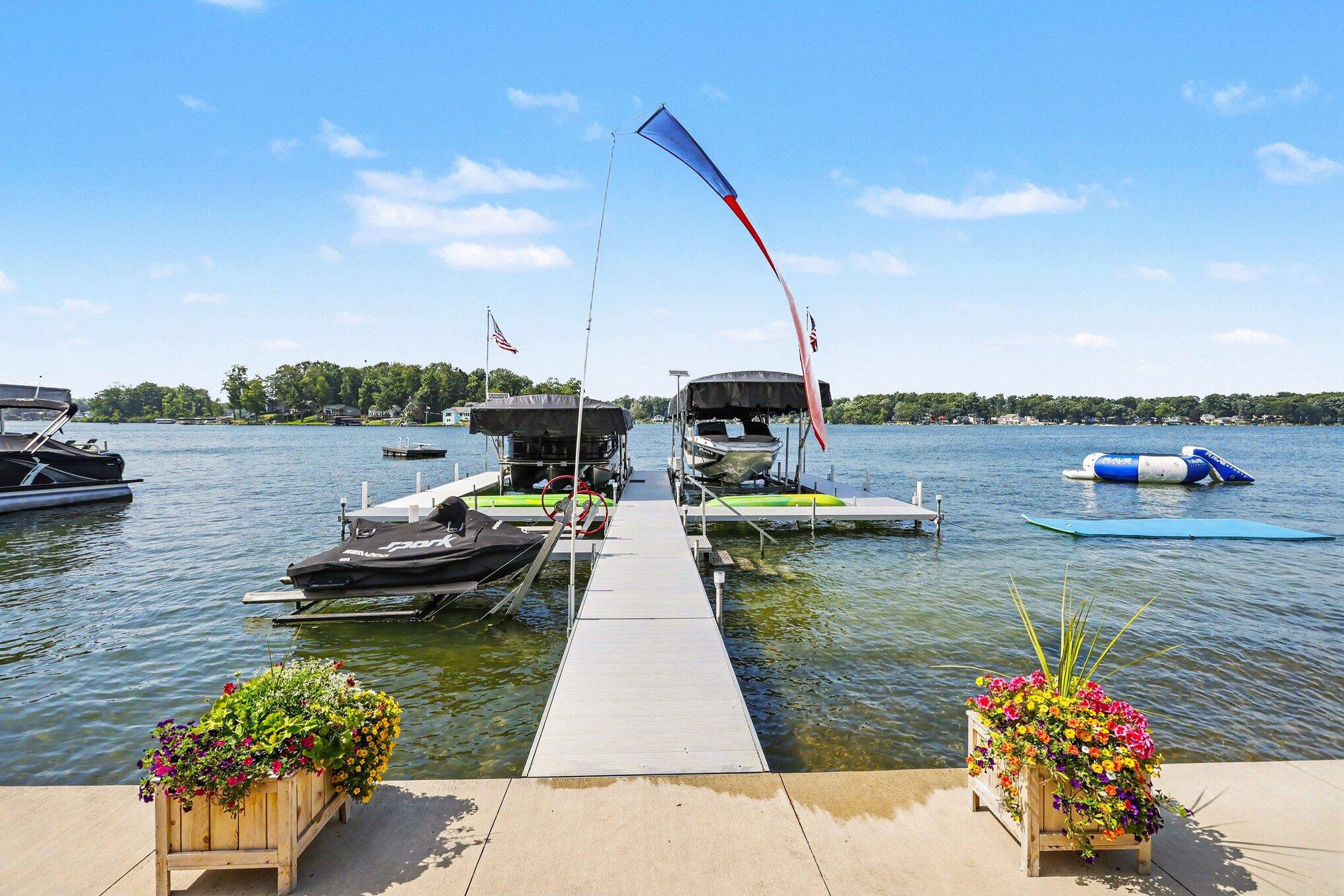 31218 Curran Beach Road Dowagiac MI 49047