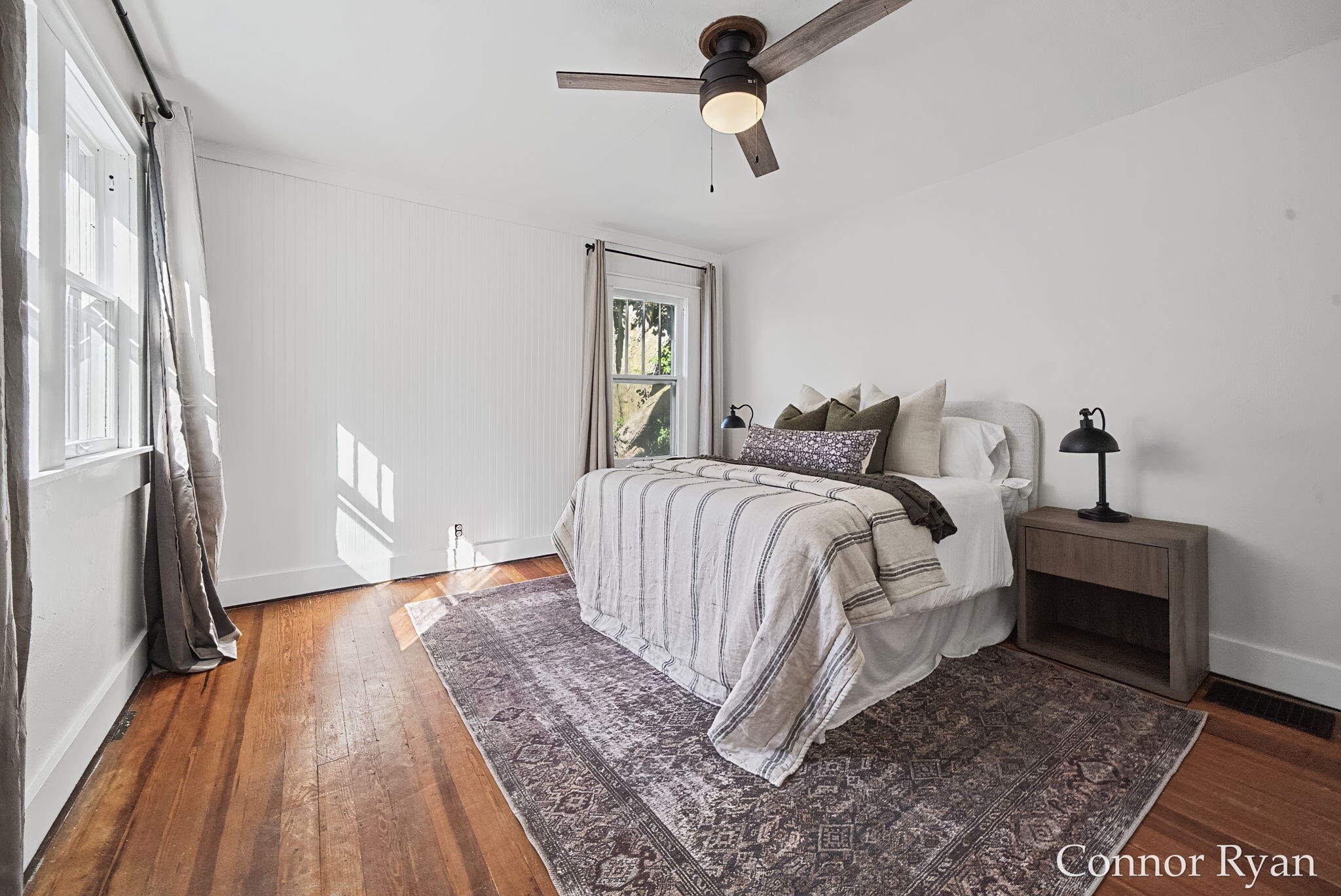 1362 Columbia Avenue NE Grand Rapids MI 49505