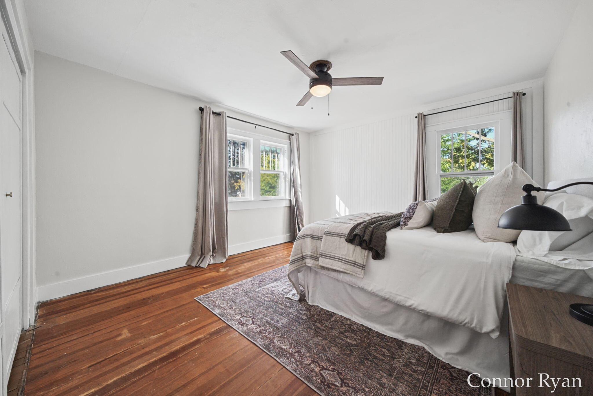 1362 Columbia Avenue NE Grand Rapids MI 49505