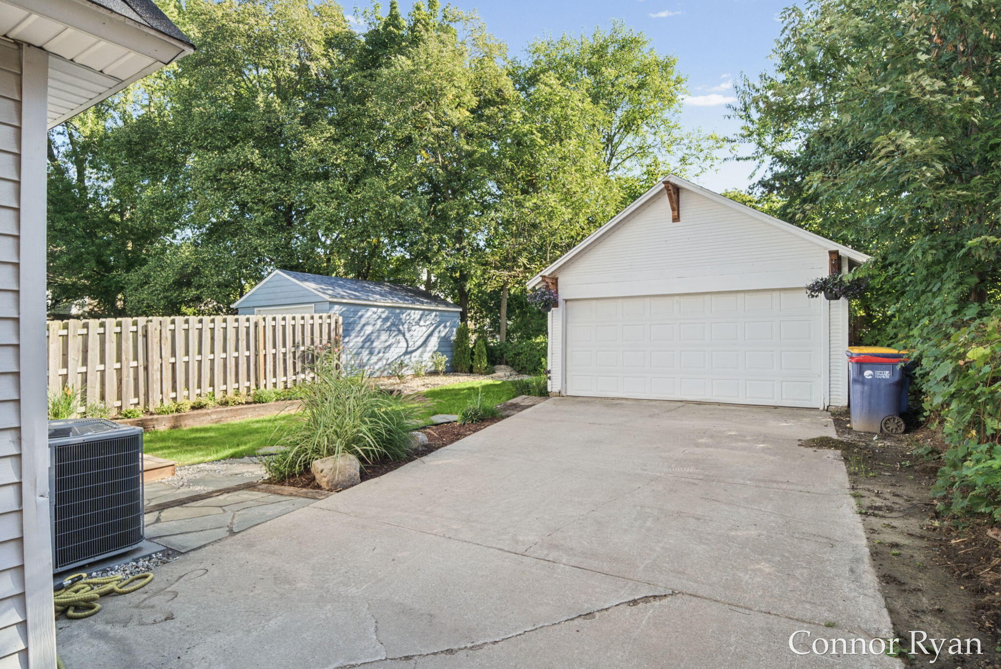 1362 Columbia Avenue NE Grand Rapids MI 49505