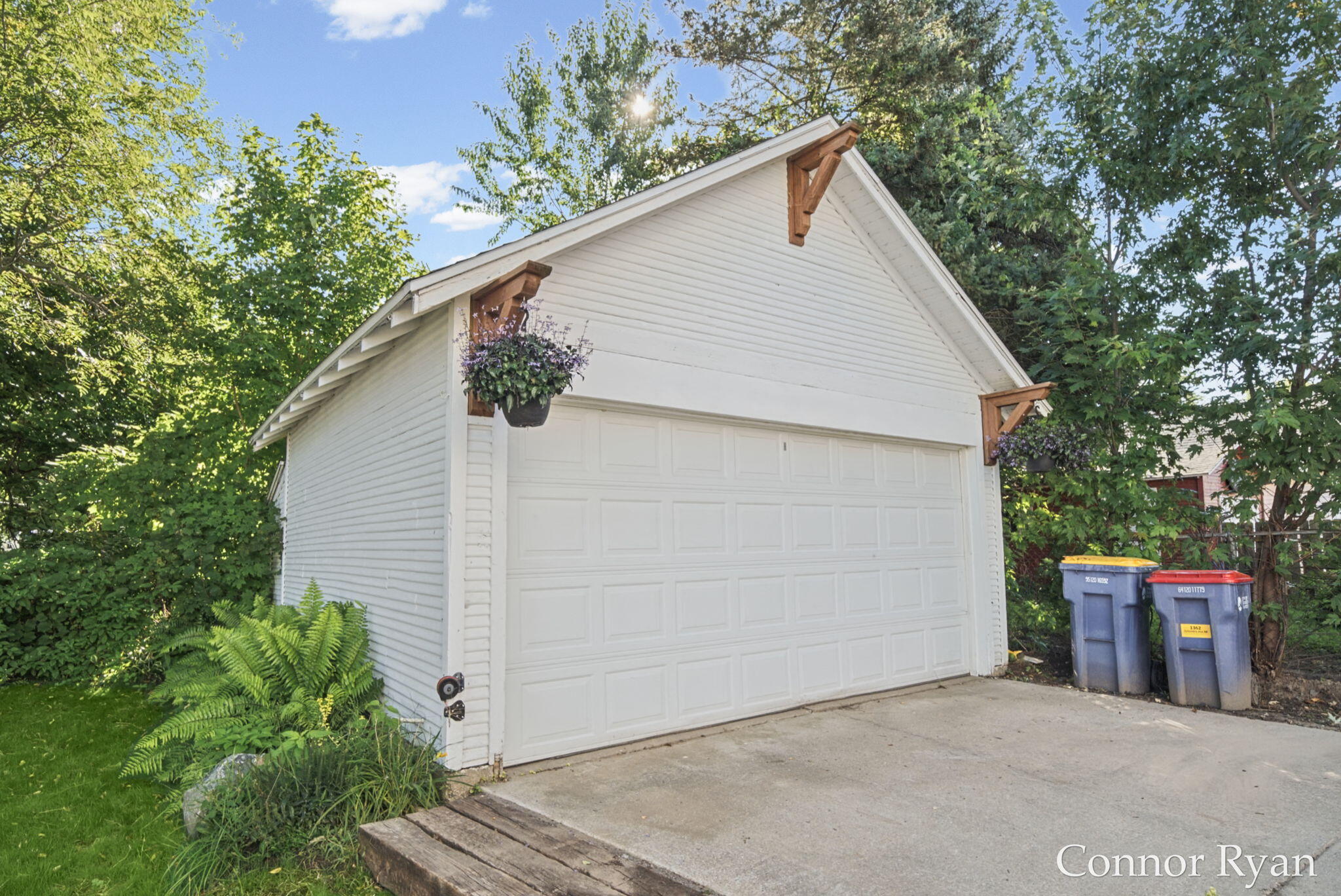 1362 Columbia Avenue NE Grand Rapids MI 49505
