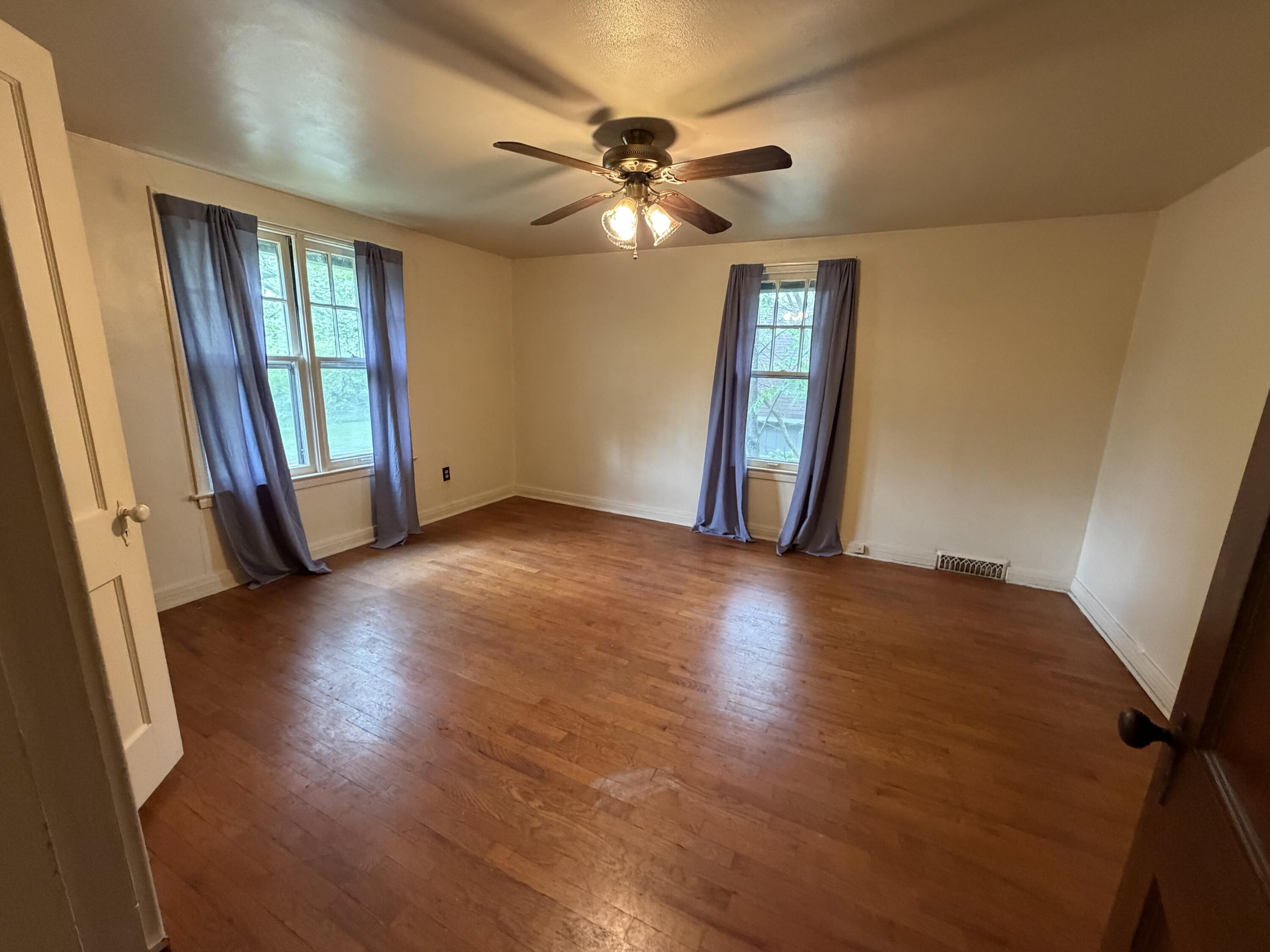 905 Bryant Street Kalamazoo MI 49001
