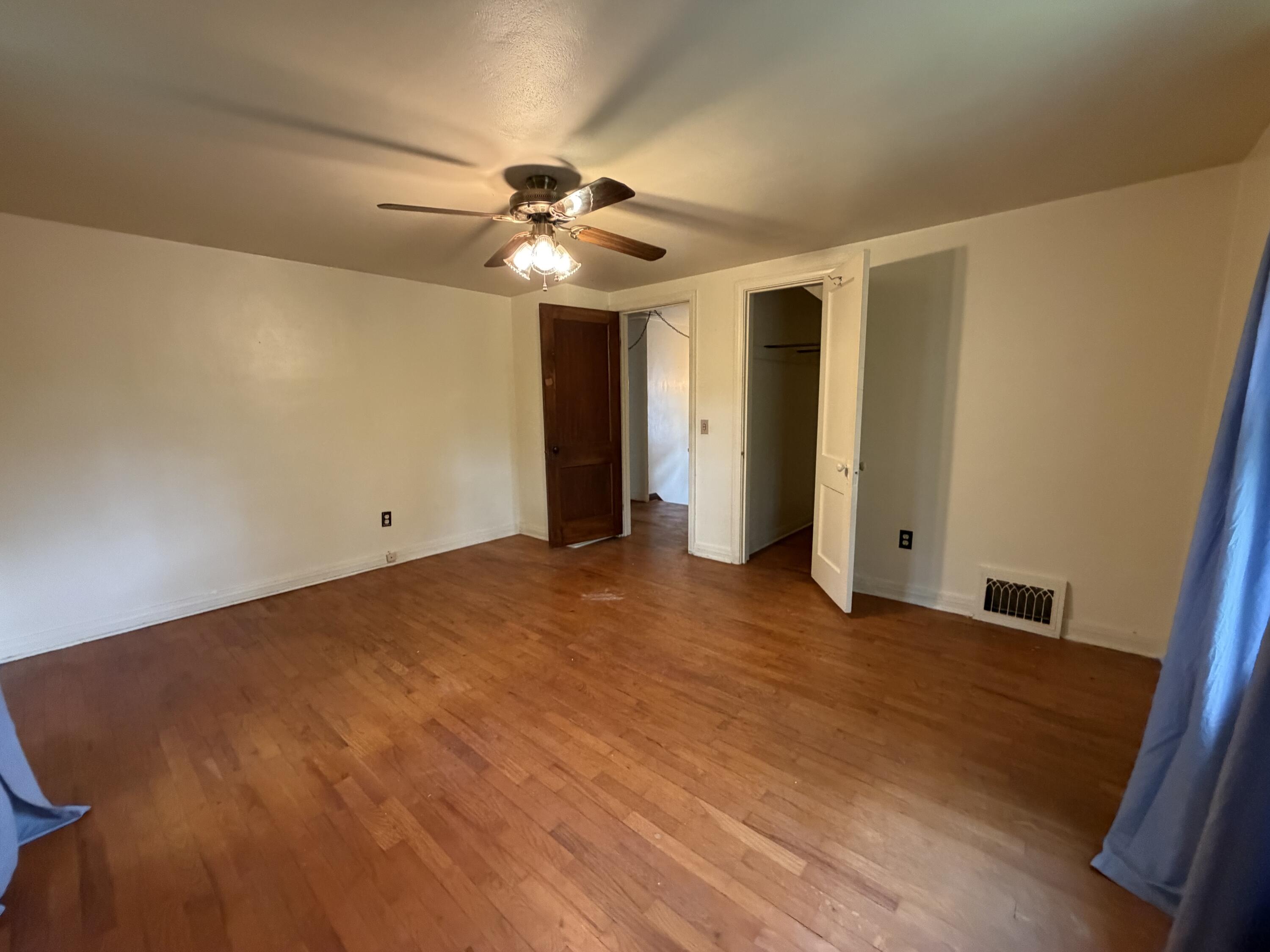905 Bryant Street Kalamazoo MI 49001