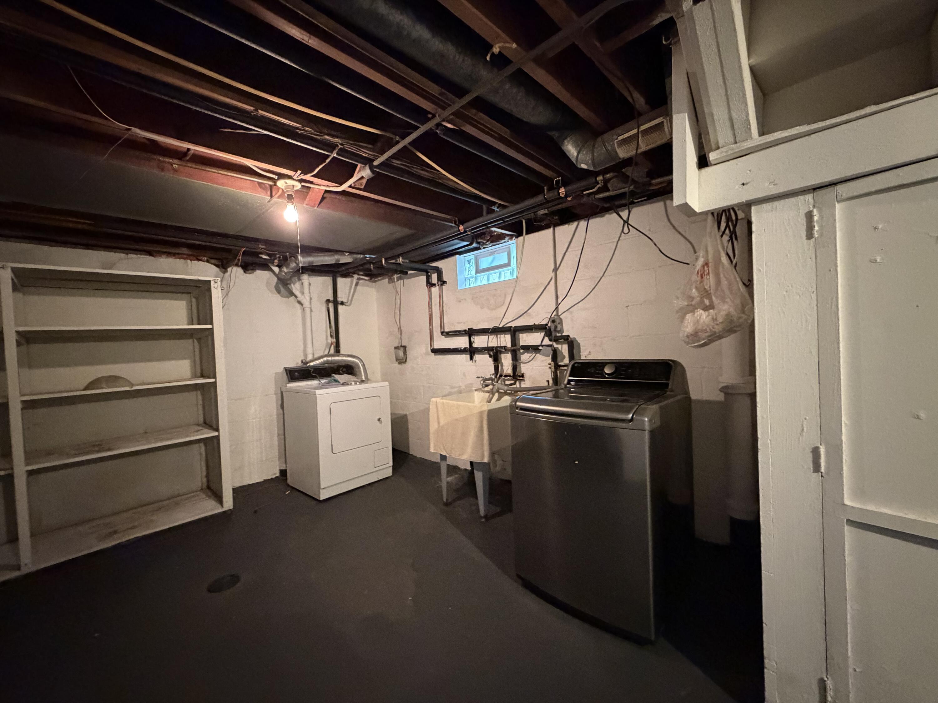 905 Bryant Street Kalamazoo MI 49001
