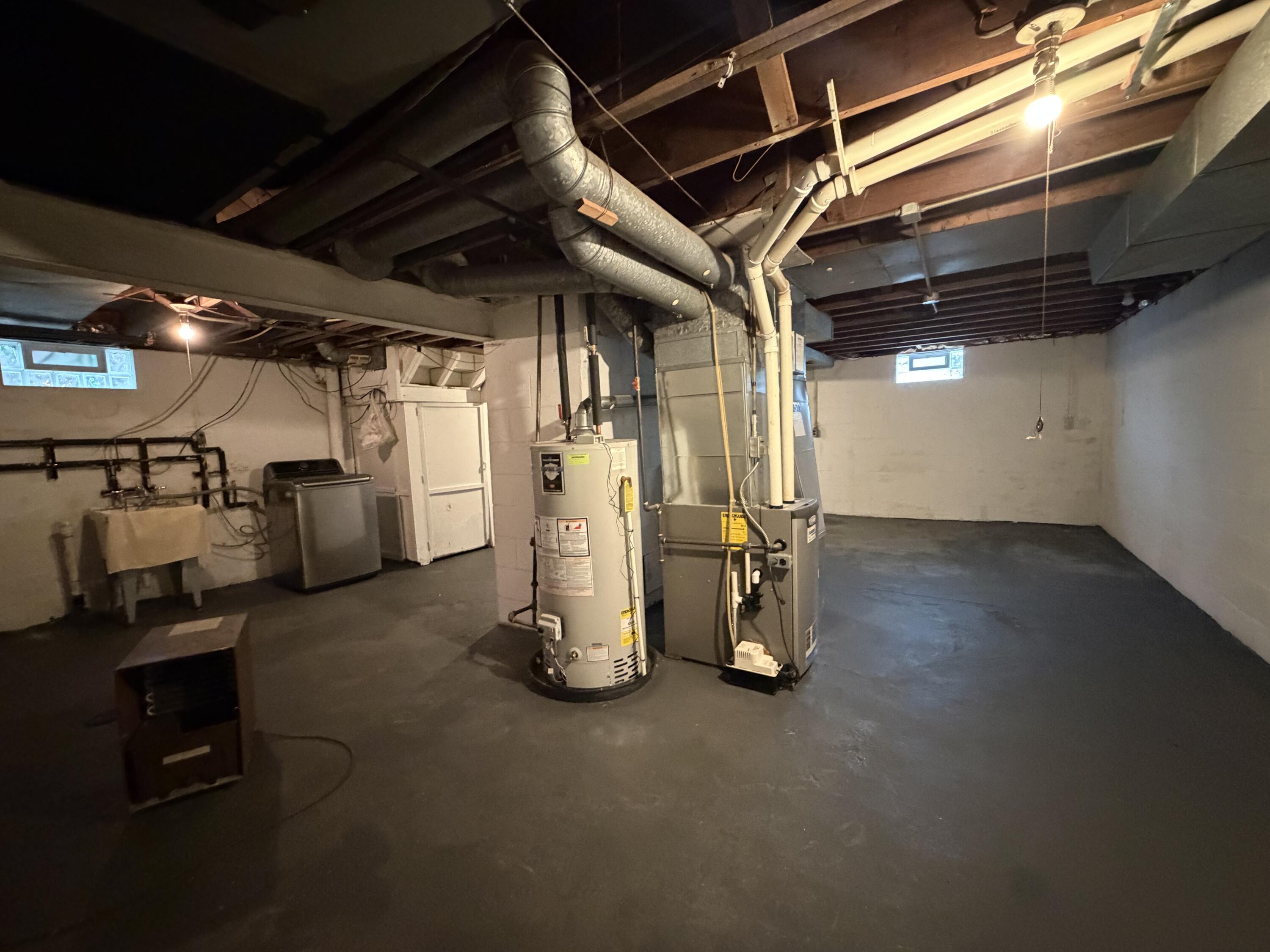 905 Bryant Street Kalamazoo MI 49001