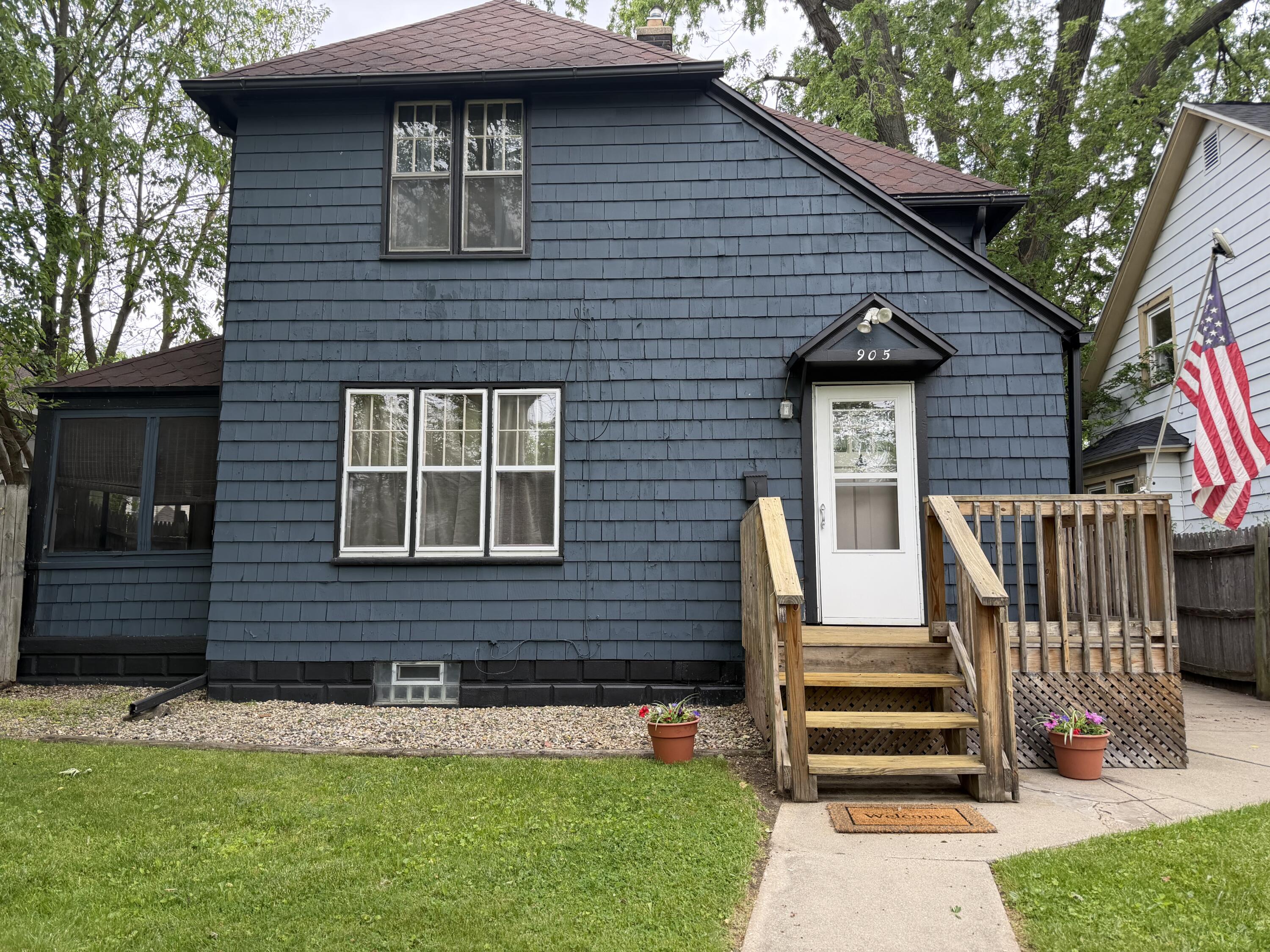 905 Bryant Street Kalamazoo MI 49001