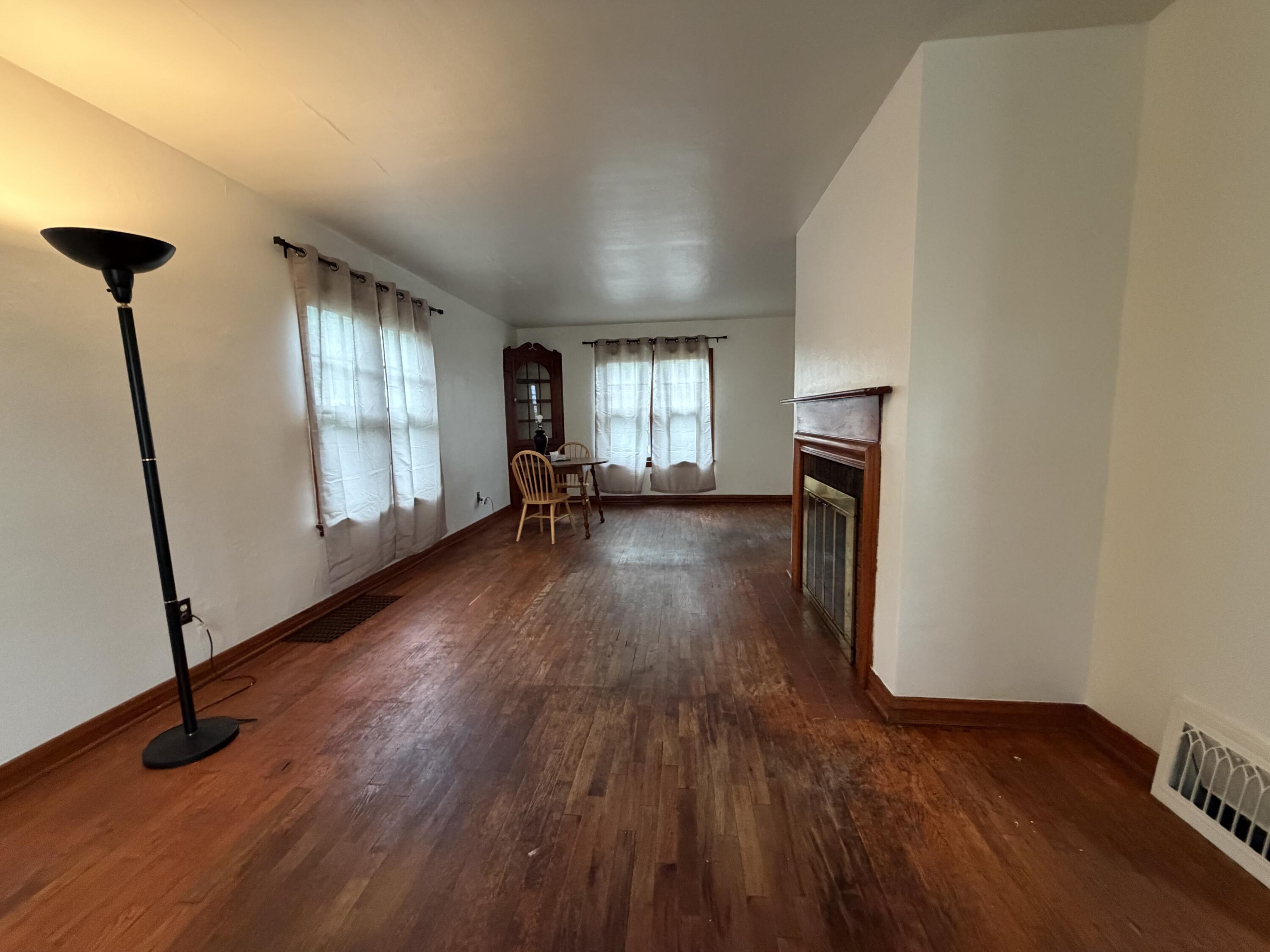 905 Bryant Street Kalamazoo MI 49001