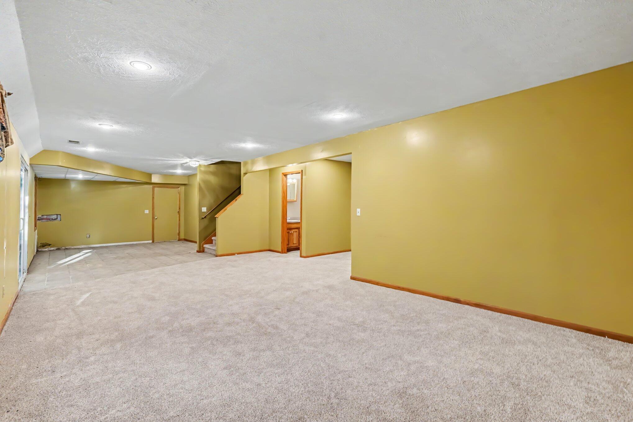 10592 Osborn Street Grand Haven MI 49417