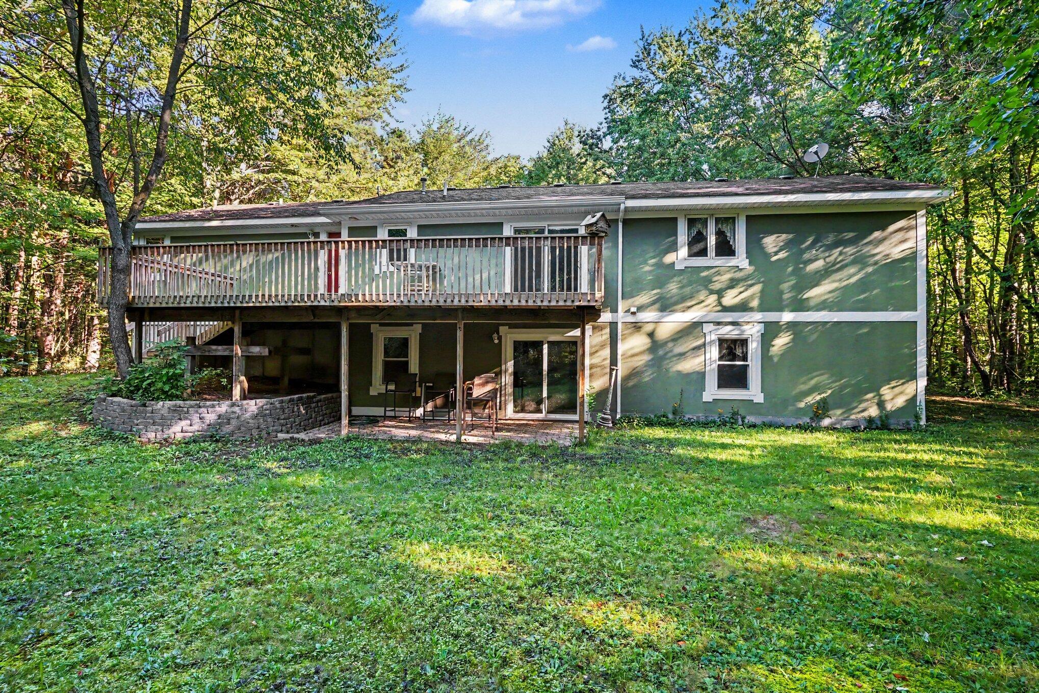 10592 Osborn Street Grand Haven MI 49417