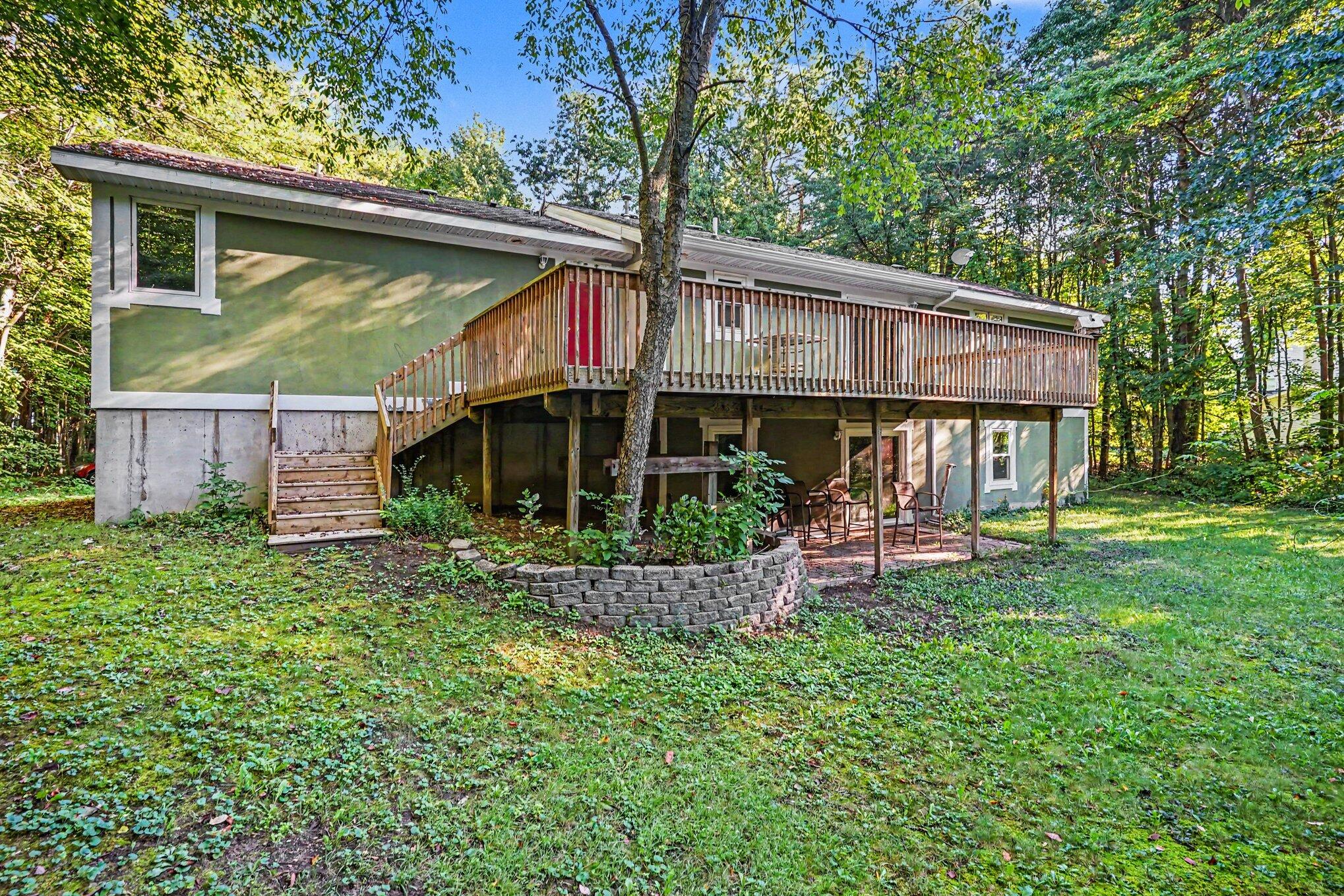 10592 Osborn Street Grand Haven MI 49417