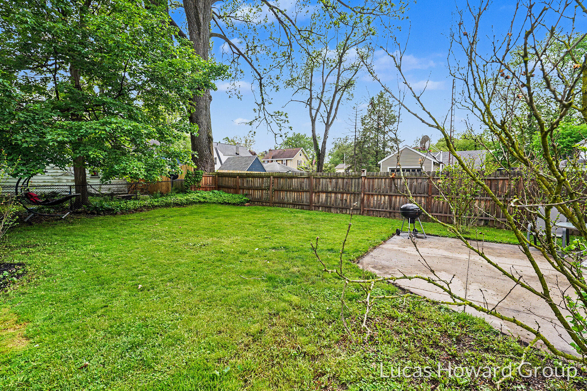 1222 Cambridge Drive Kalamazoo MI 49001