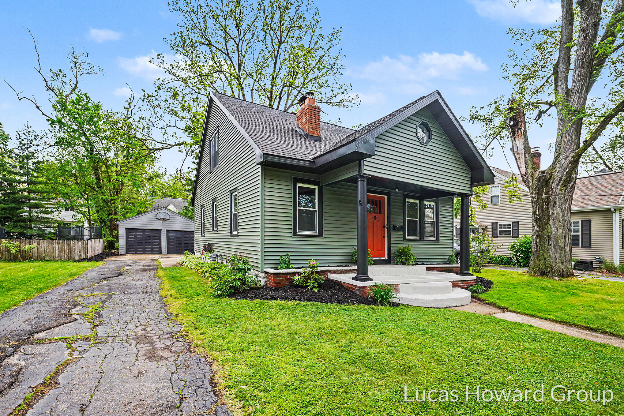 1222 Cambridge Drive Kalamazoo MI 49001