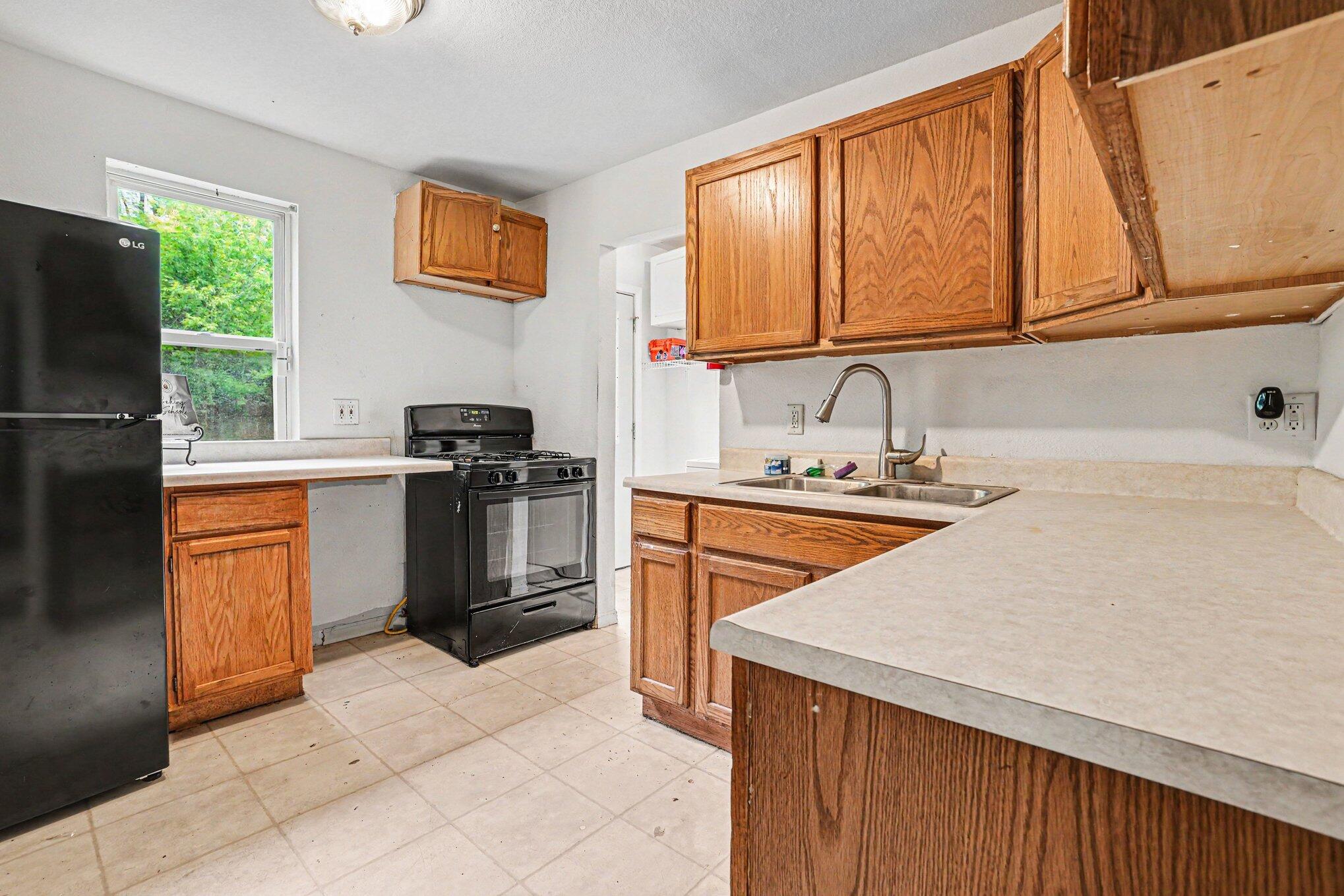 1016 Palmer Avenue Kalamazoo MI 49001