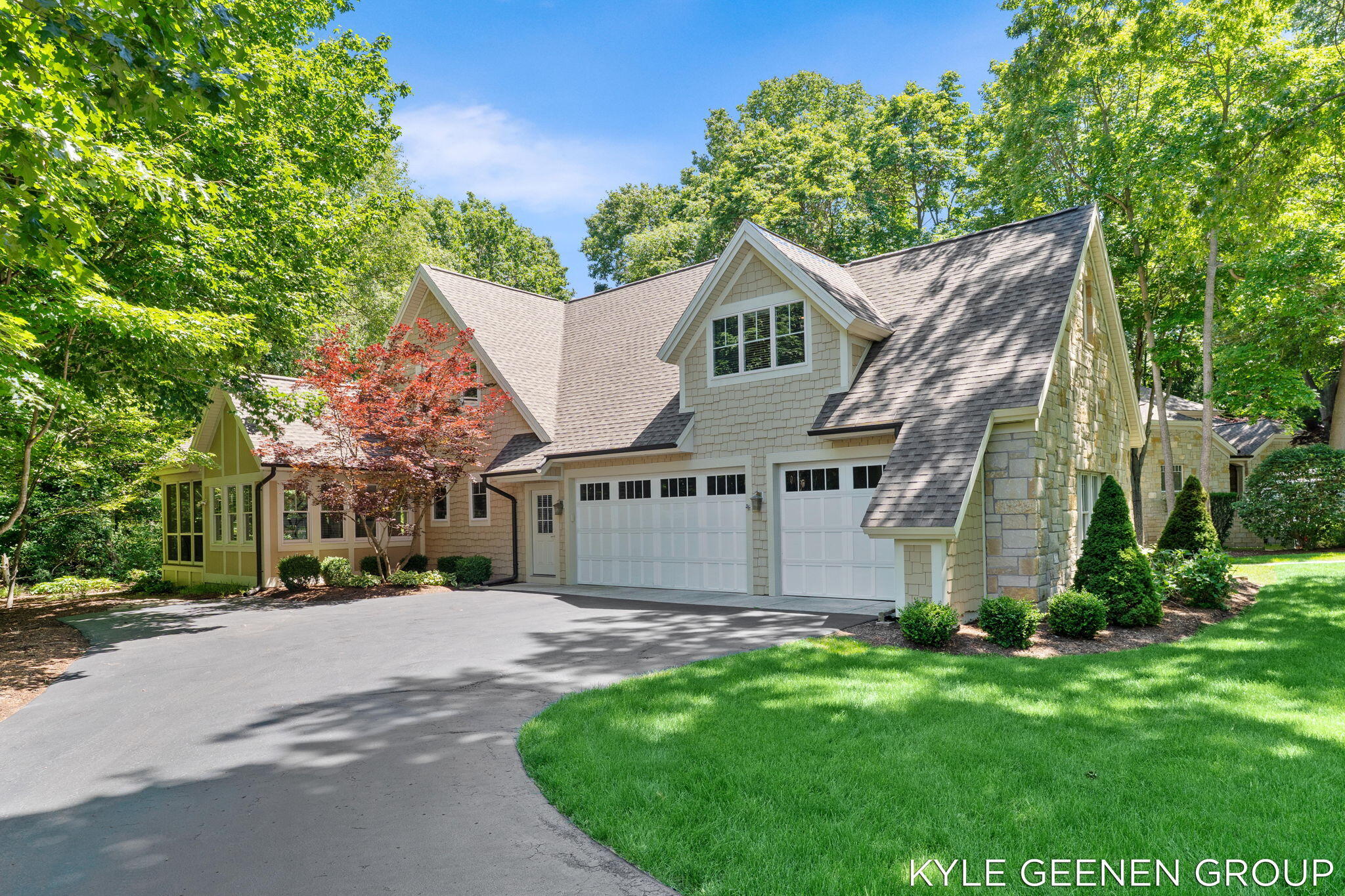593 Old Macatawa Court Holland MI 49423