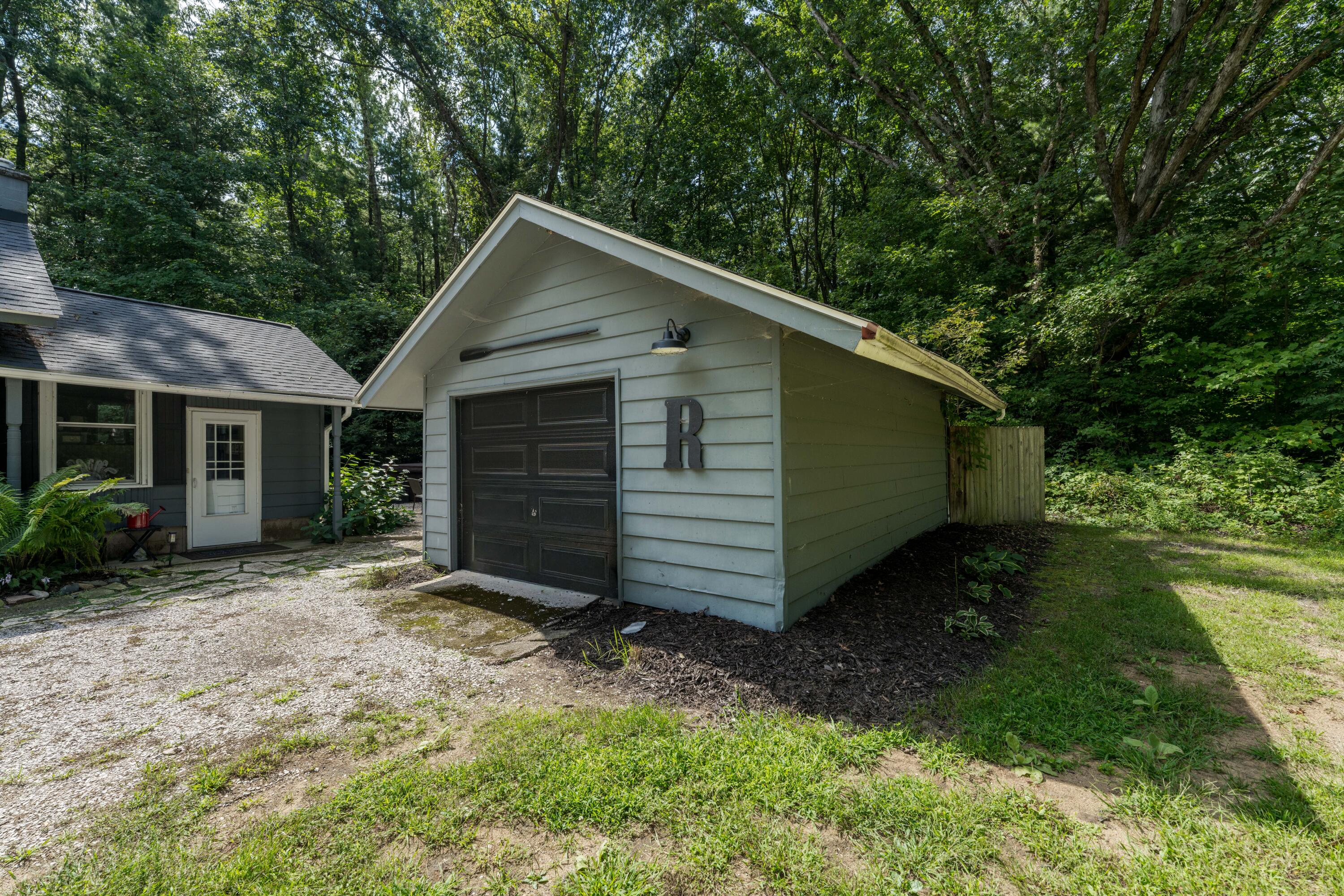 3076 Old Allegan Road Fennville MI 49408