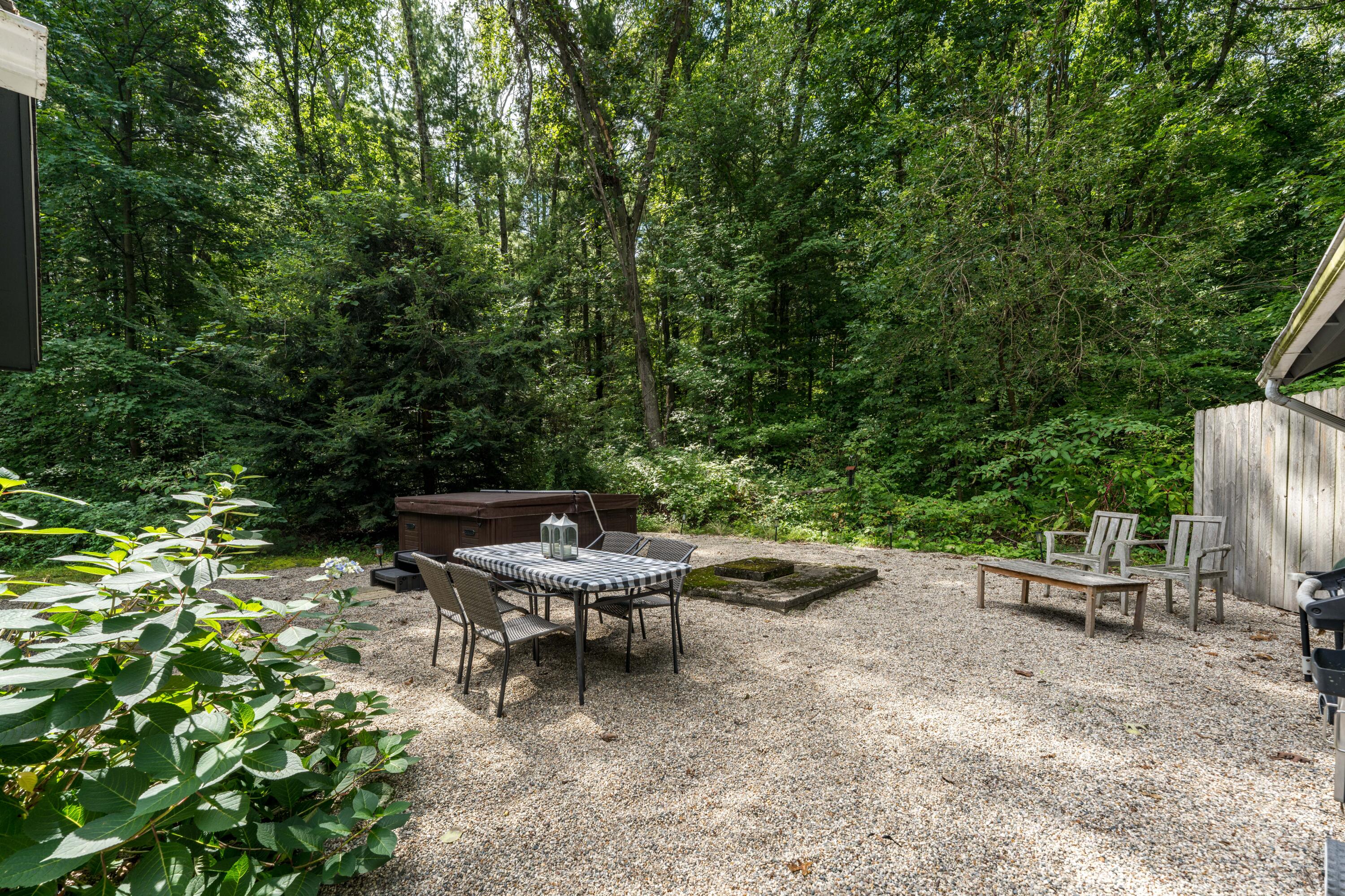 3076 Old Allegan Road Fennville MI 49408