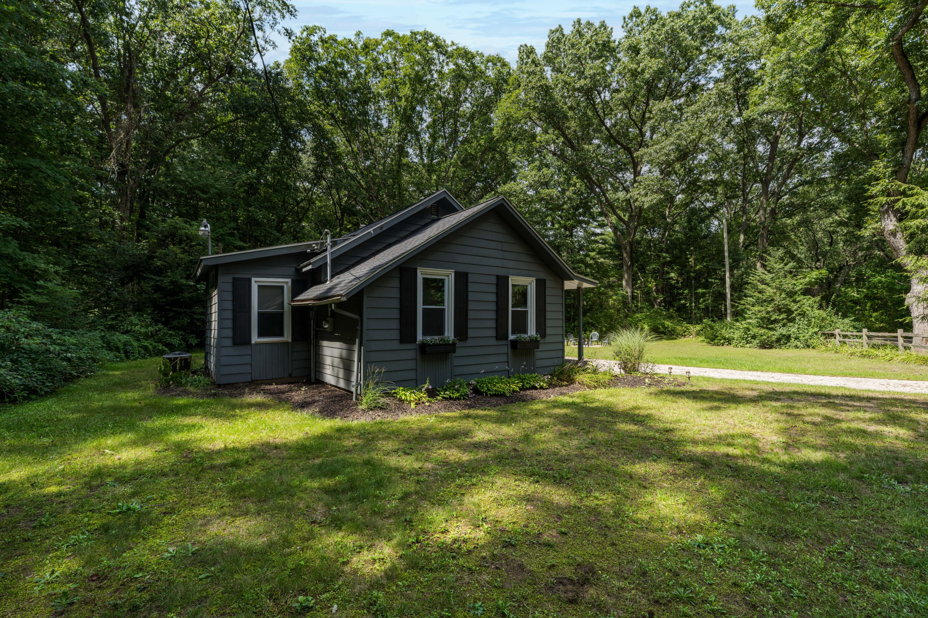 3076 Old Allegan Road Fennville MI 49408