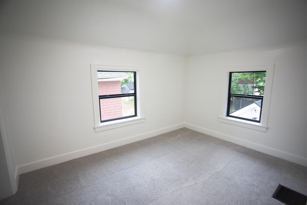 1138 Thomas Street SE Grand Rapids MI 49506