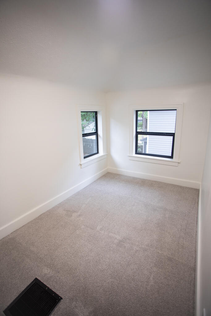 1138 Thomas Street SE Grand Rapids MI 49506