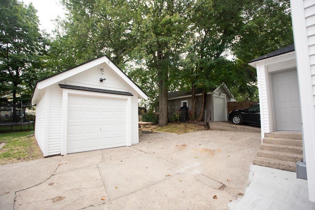 1138 Thomas Street SE Grand Rapids MI 49506