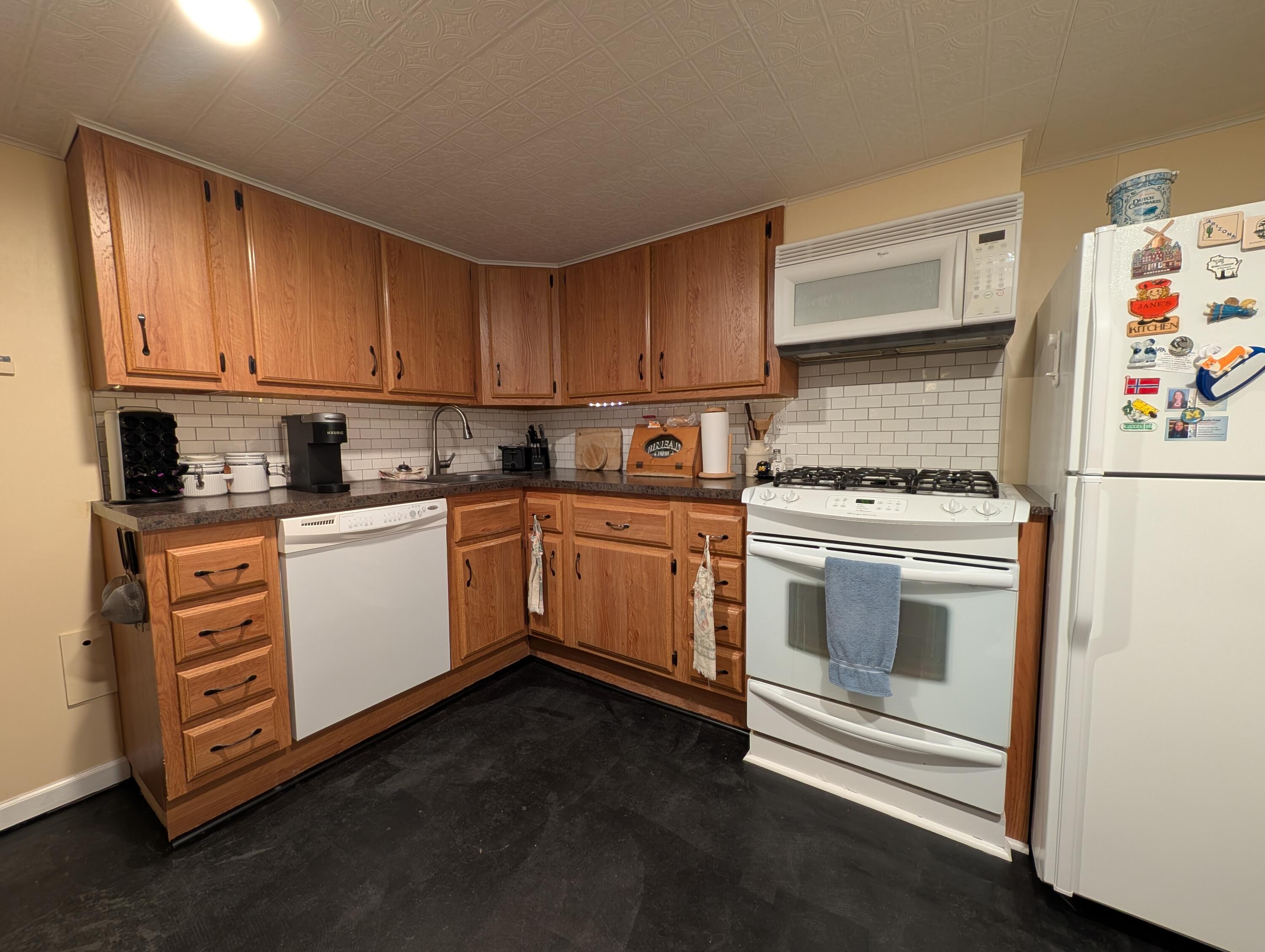 7030 N Maple Drive Coloma MI 49038