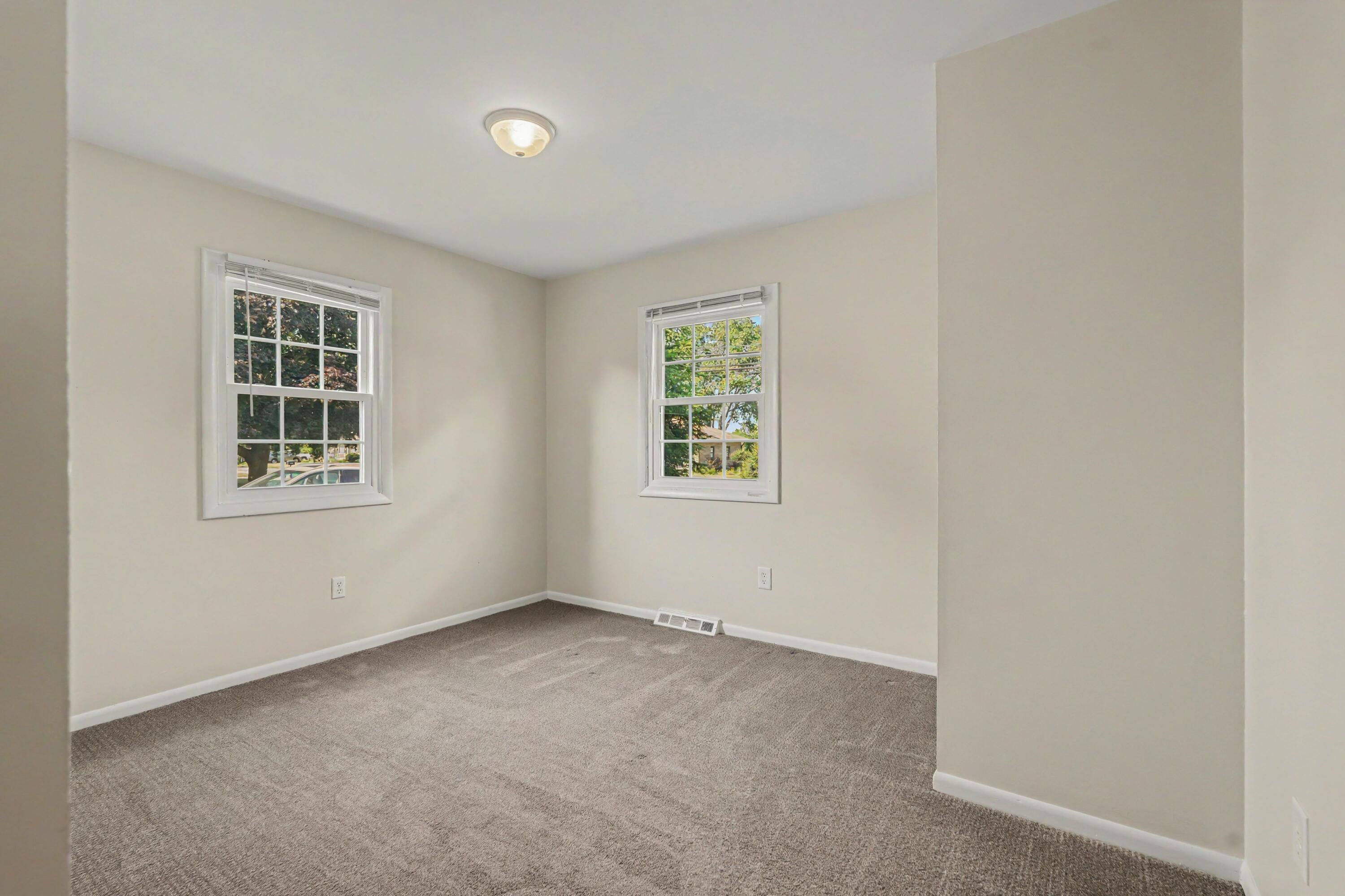 1800 Woodlawn Avenue SE Grand Rapids MI 49506