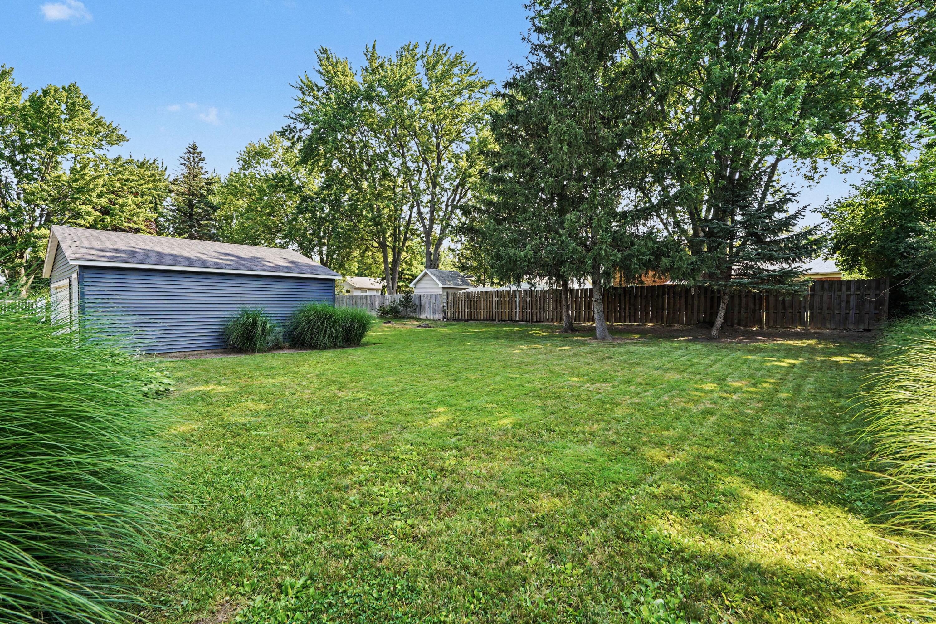 1800 Woodlawn Avenue SE Grand Rapids MI 49506