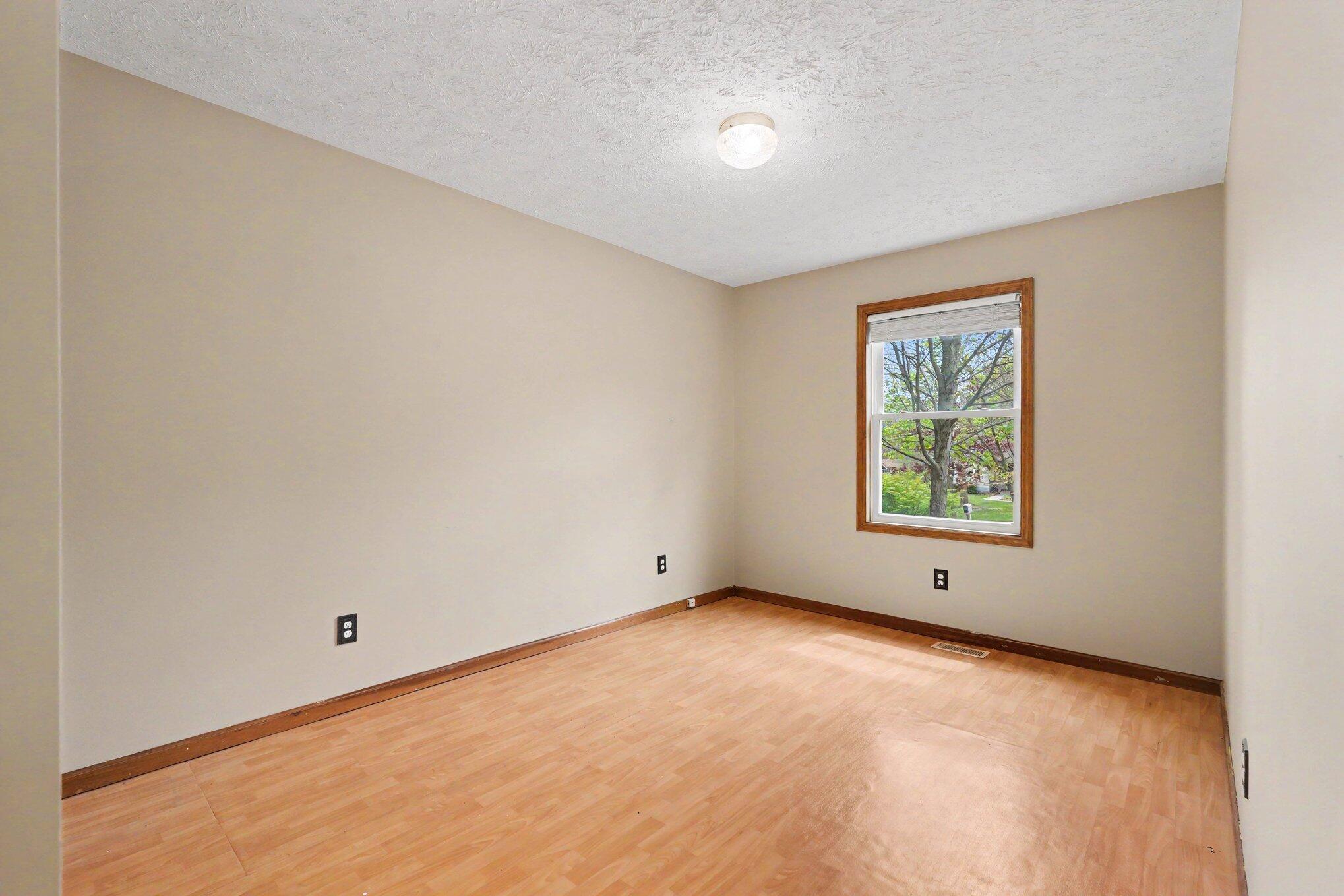 177 Glen Eagle Drive NE Rockford MI 49341
