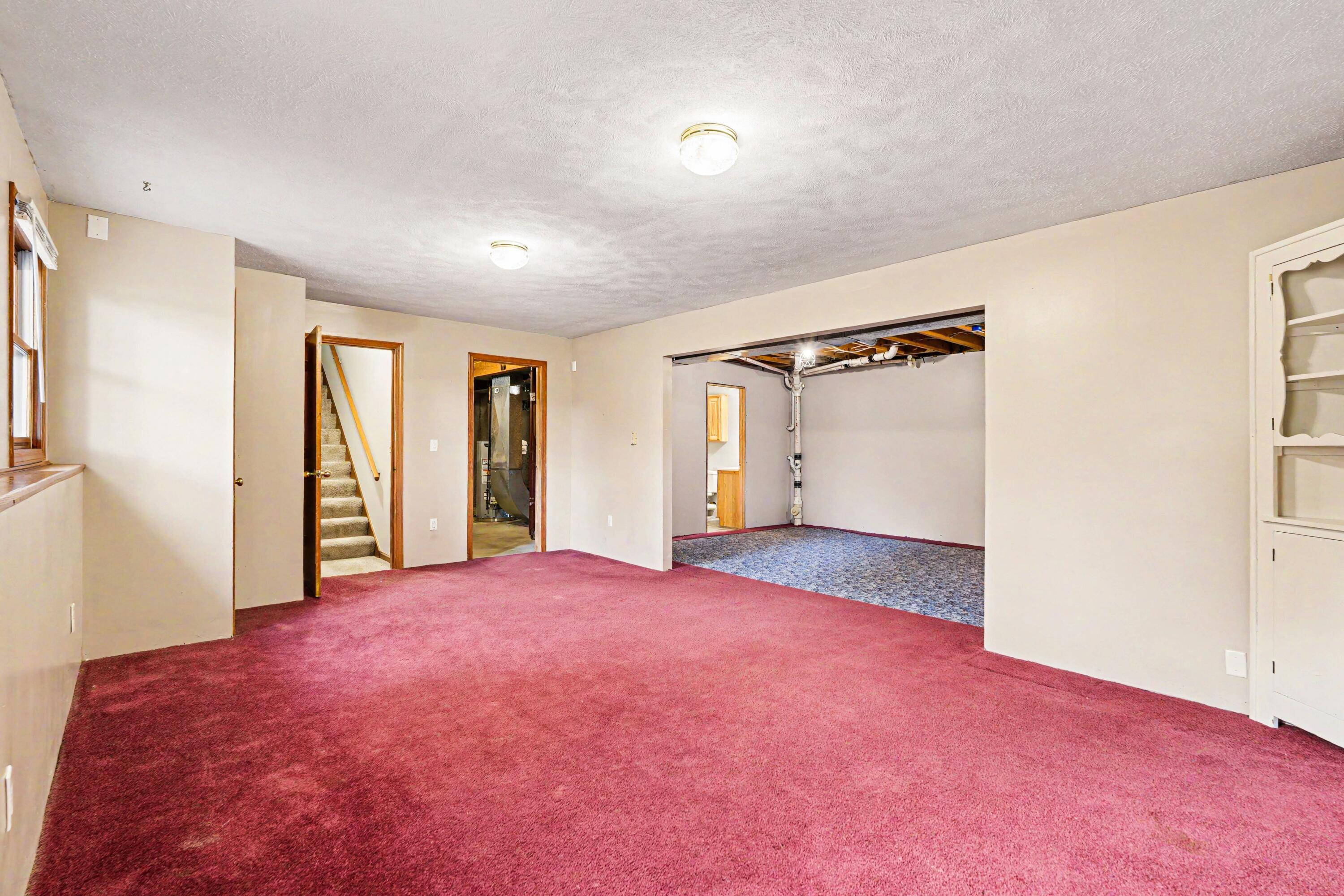 177 Glen Eagle Drive NE Rockford MI 49341