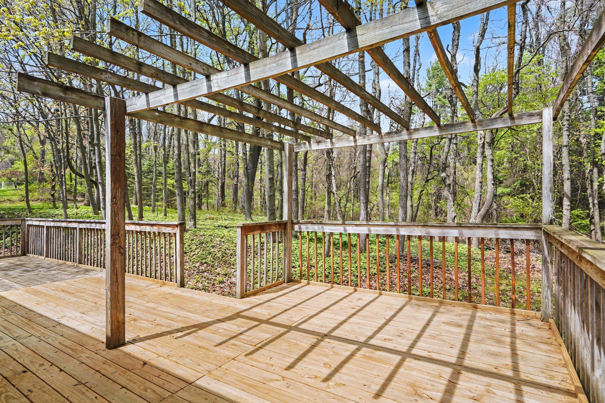 177 Glen Eagle Drive NE Rockford MI 49341