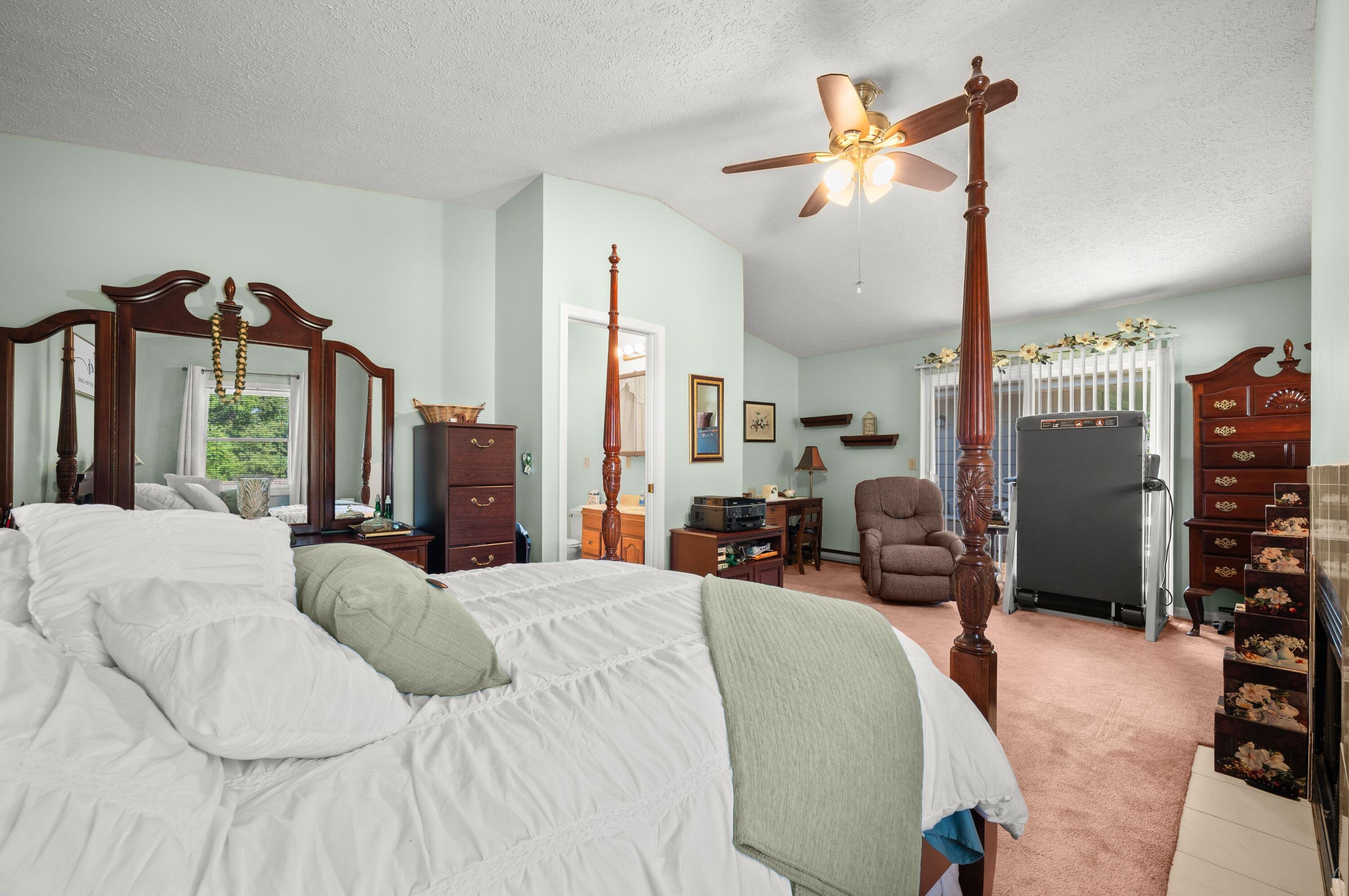 1864 Greenly Avenue Benton Harbor MI 49022