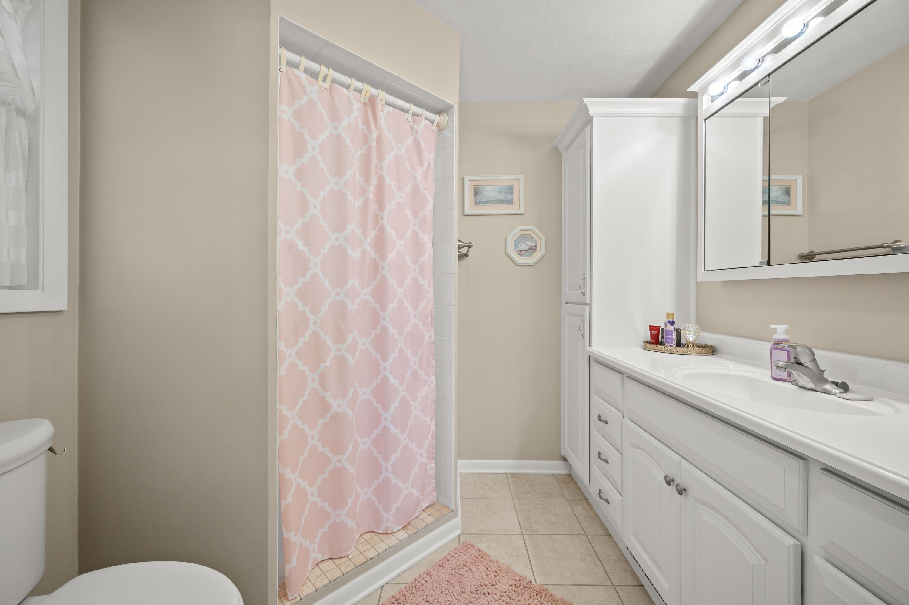 1864 Greenly Avenue Benton Harbor MI 49022