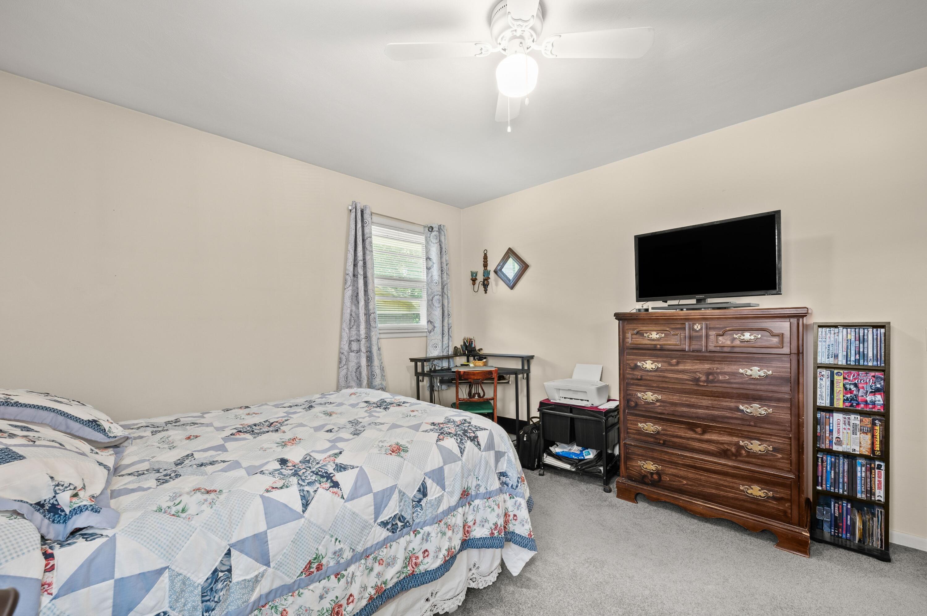 1864 Greenly Avenue Benton Harbor MI 49022