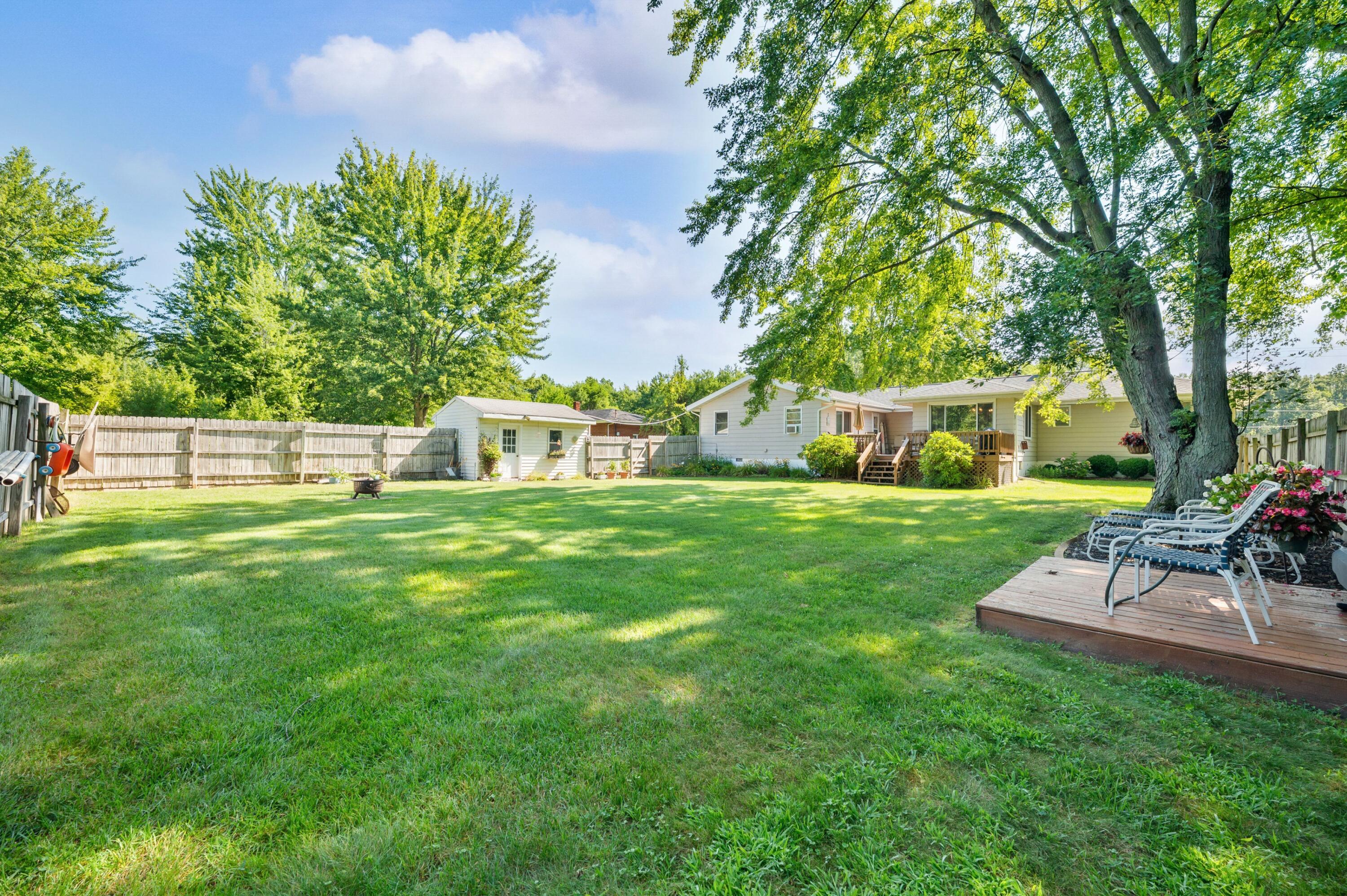 1864 Greenly Avenue Benton Harbor MI 49022