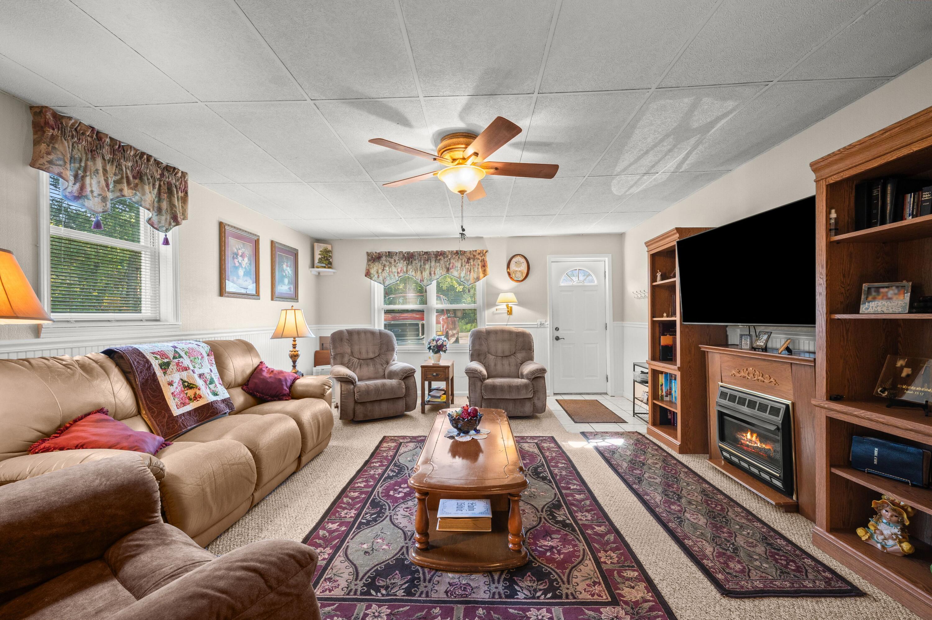 1864 Greenly Avenue Benton Harbor MI 49022