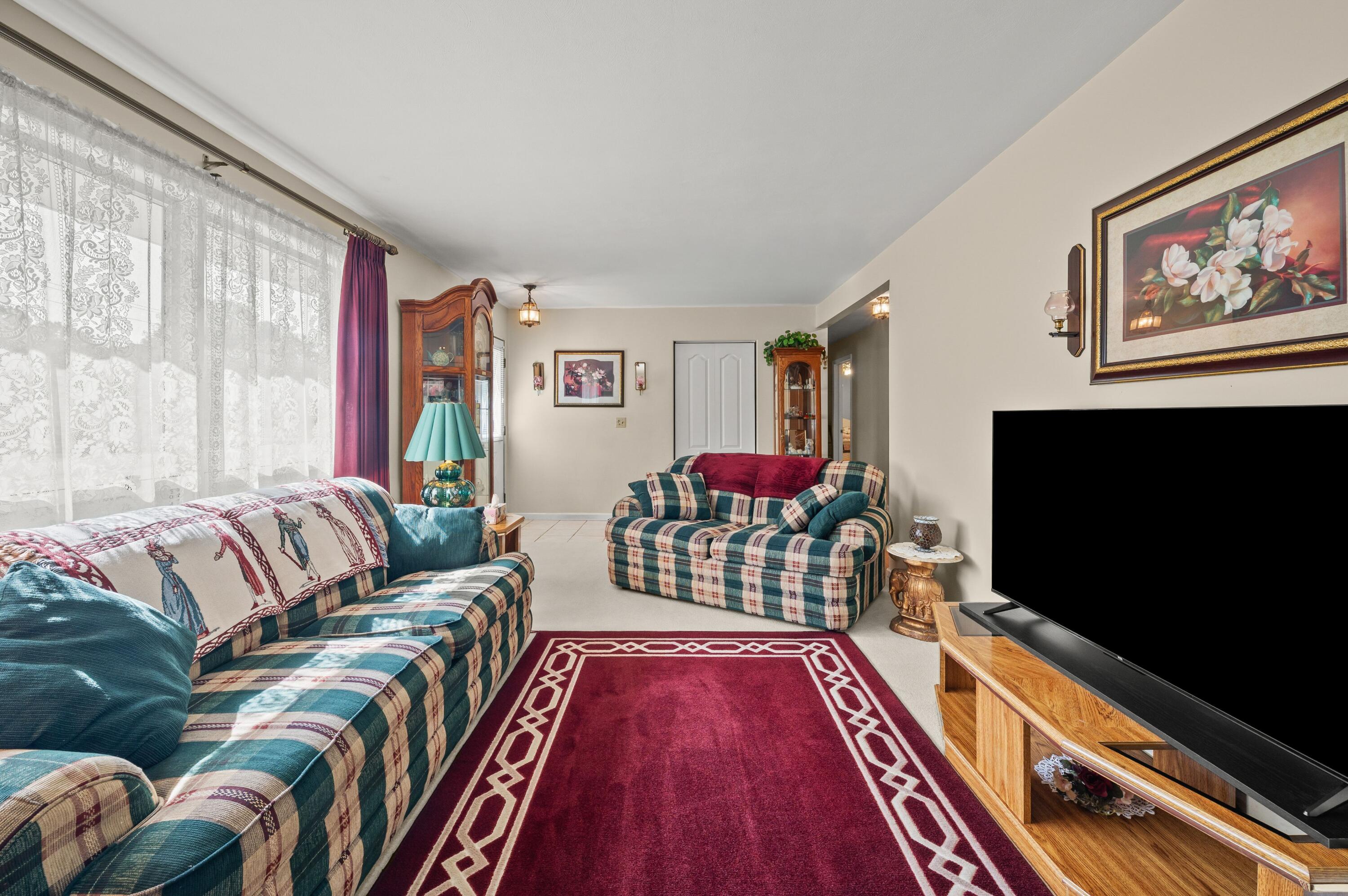 1864 Greenly Avenue Benton Harbor MI 49022