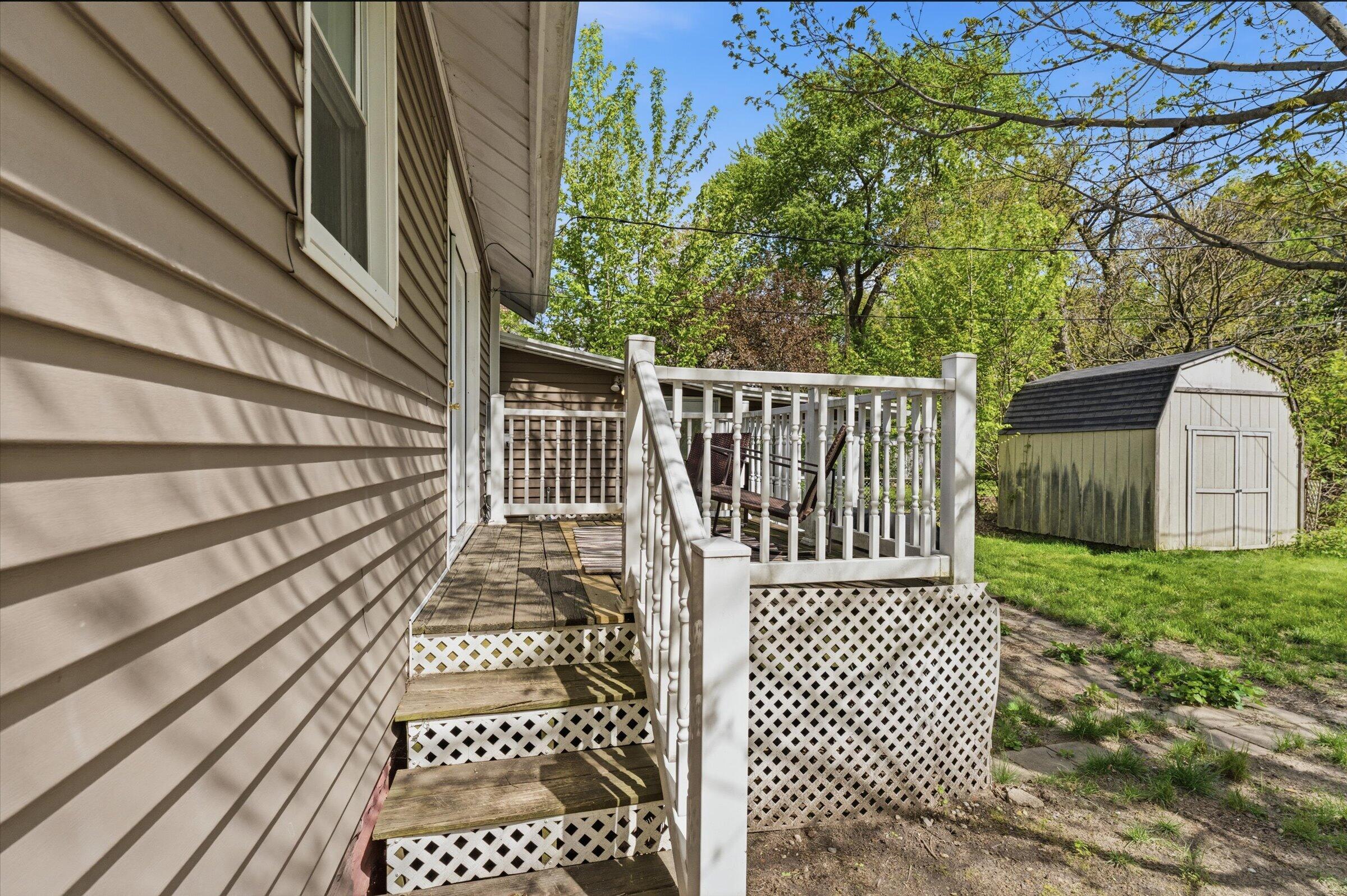 816 Burns Street Niles MI 49120