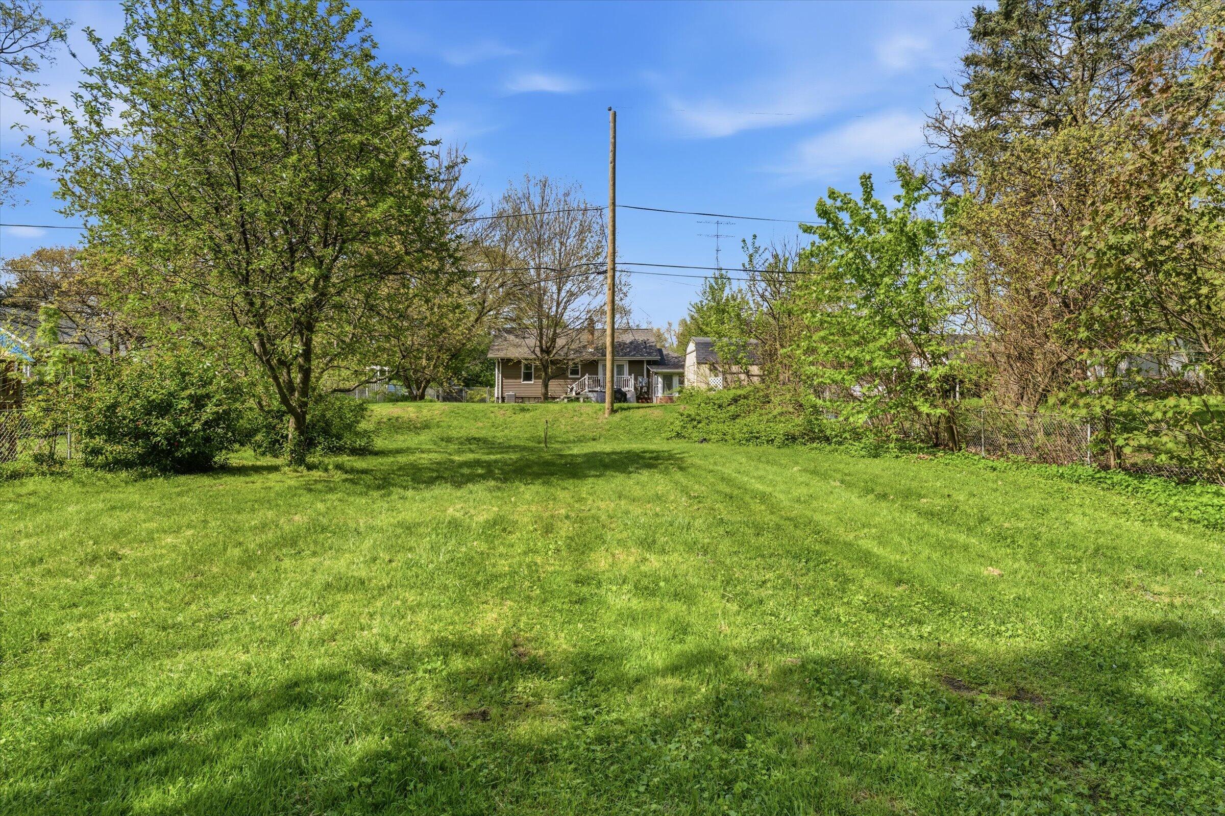 816 Burns Street Niles MI 49120