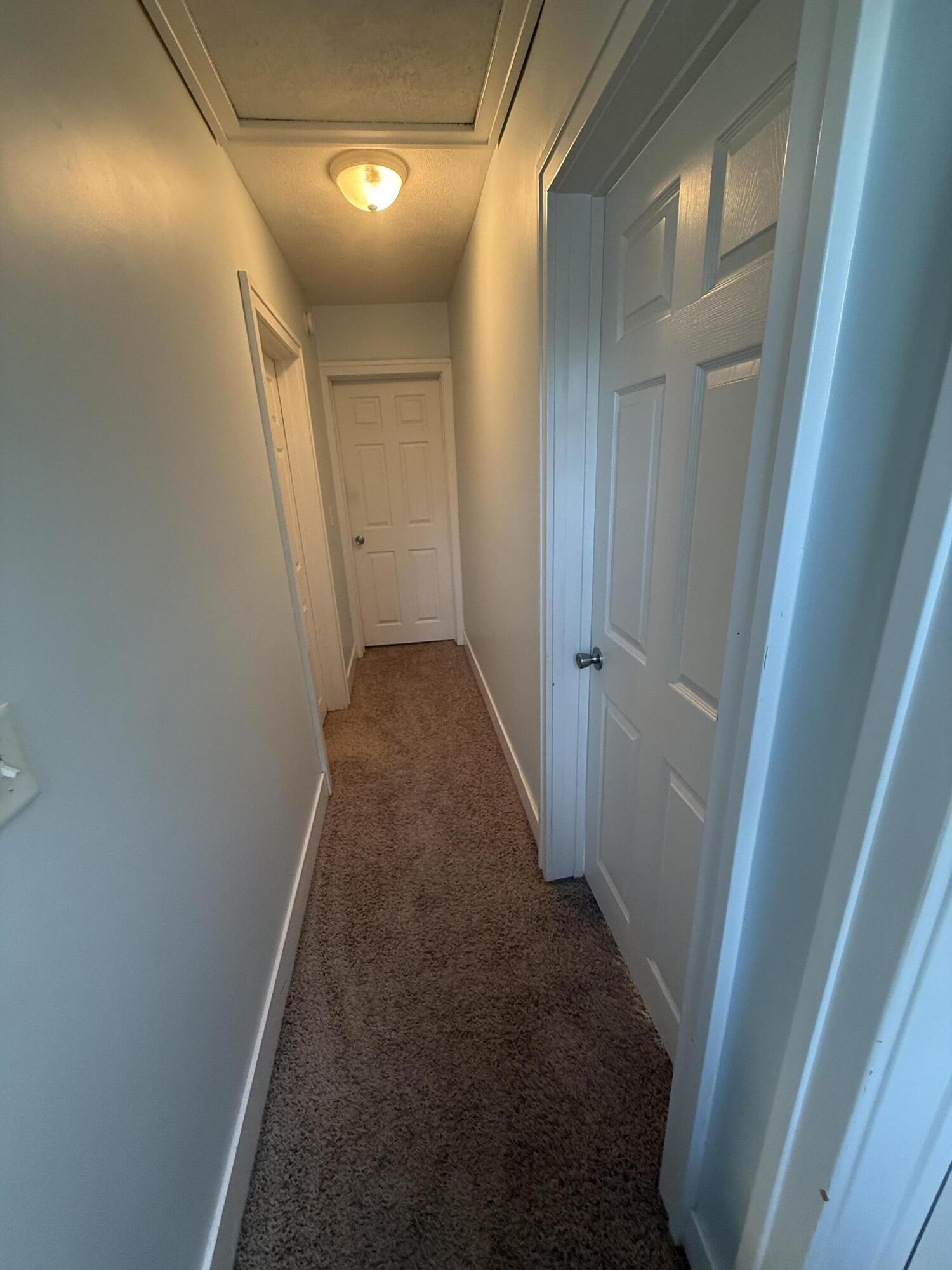 35 E 20th Street Holland MI 49423