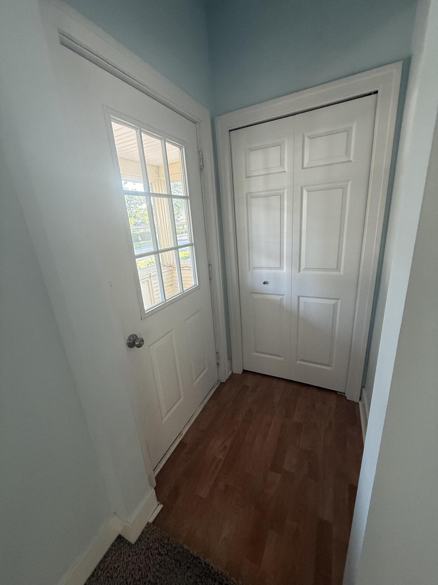 35 E 20th Street Holland MI 49423