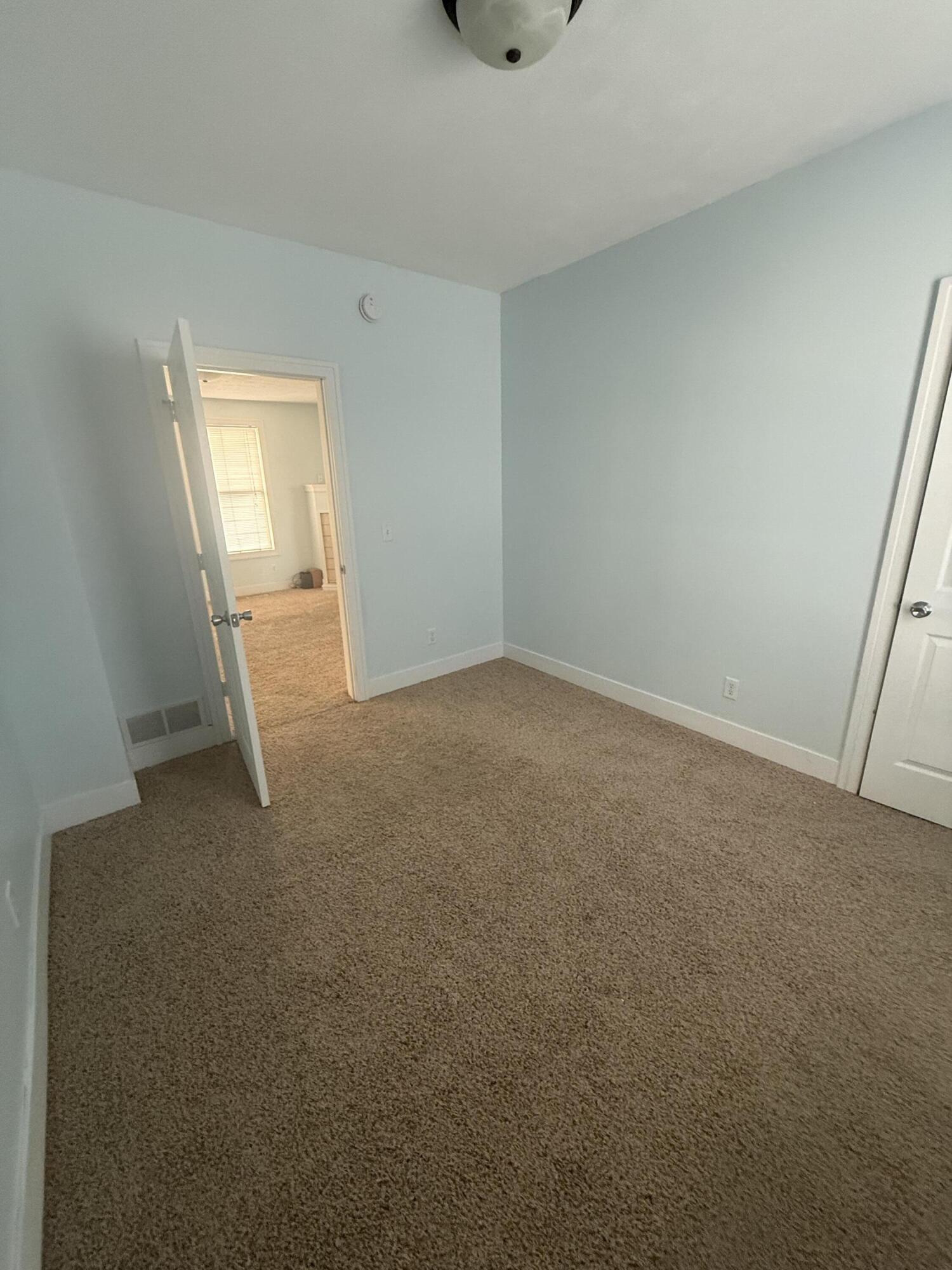 35 E 20th Street Holland MI 49423