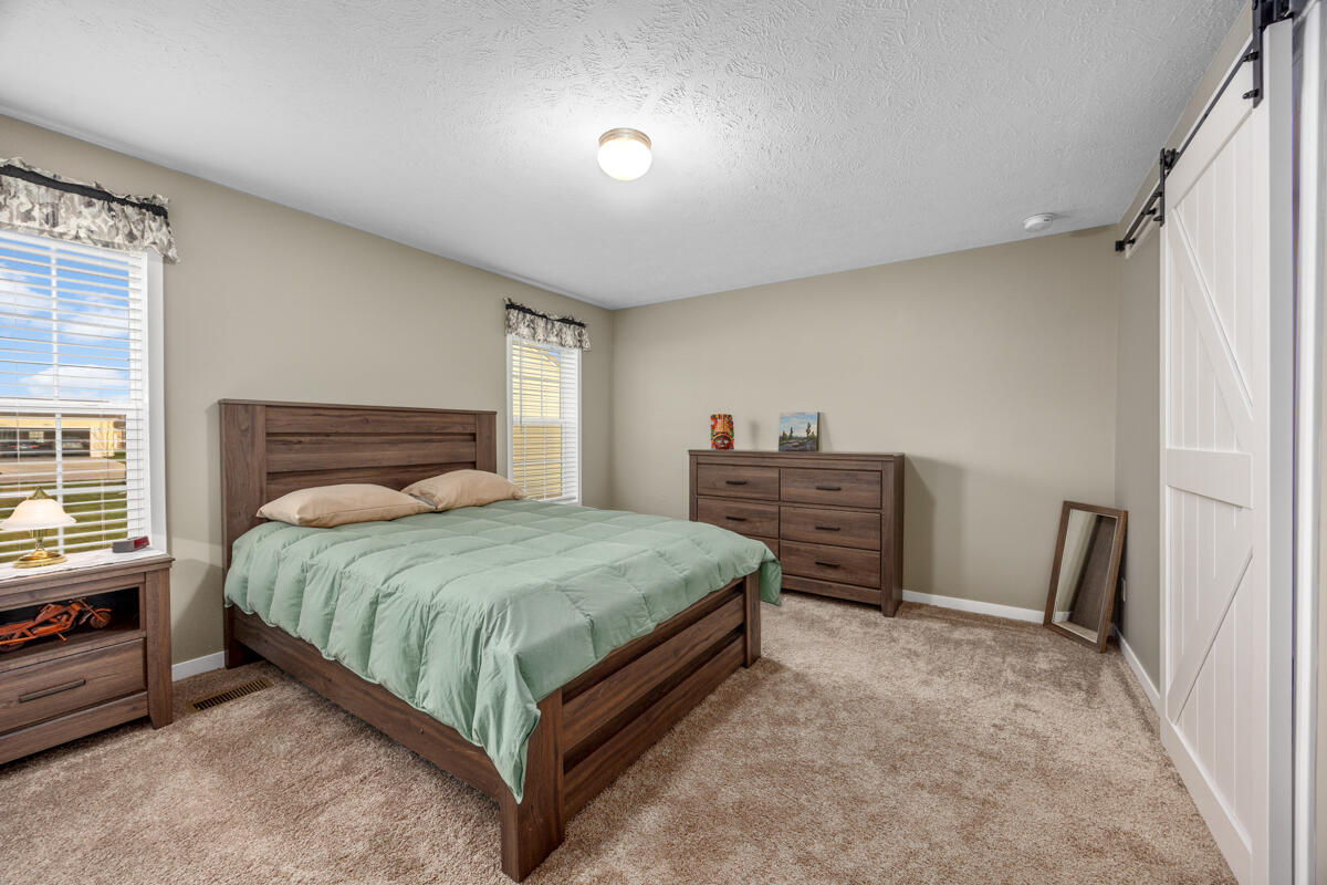 5221 Hollow Lane Holland MI 49423