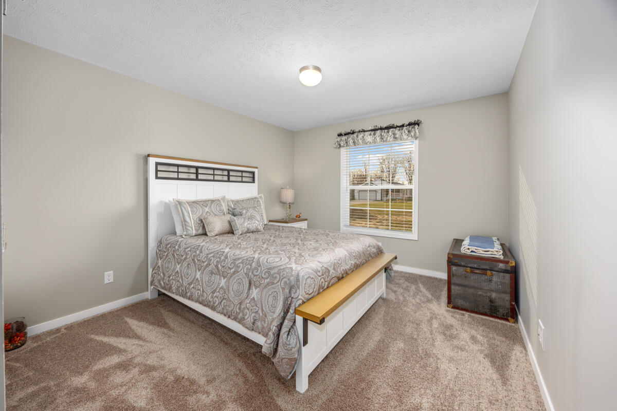 5221 Hollow Lane Holland MI 49423