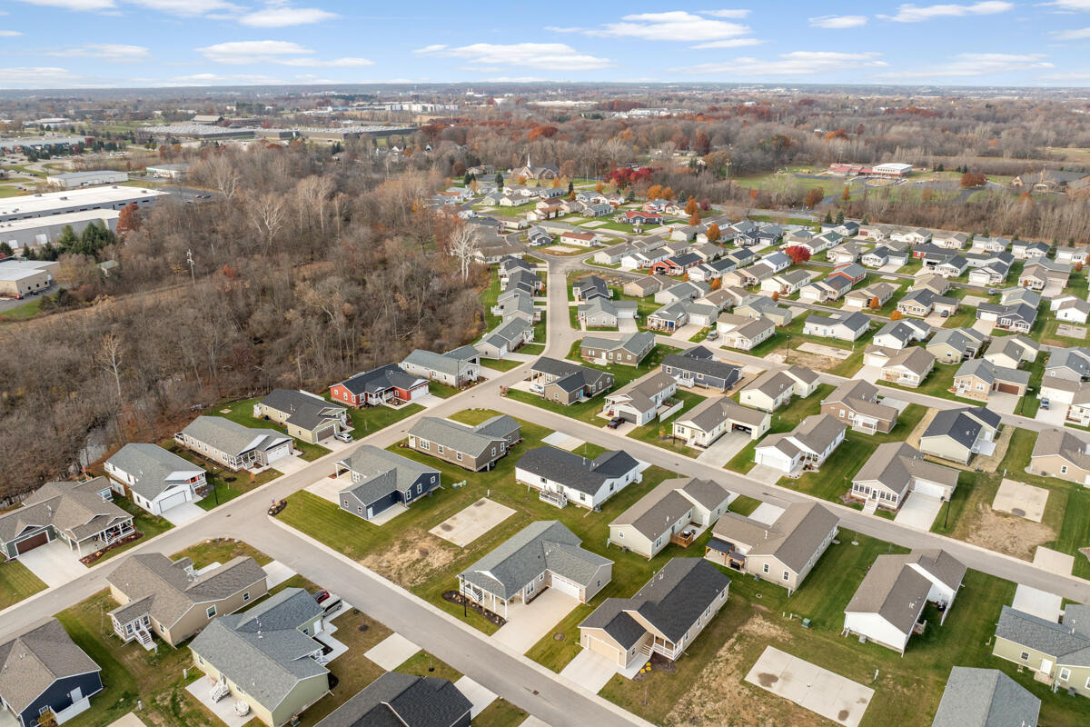 5221 Hollow Lane Holland MI 49423