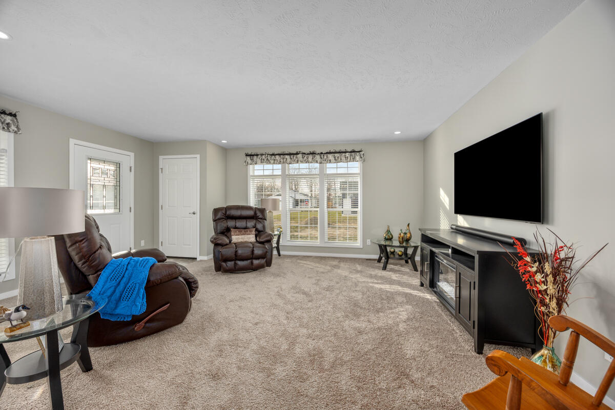 5221 Hollow Lane Holland MI 49423